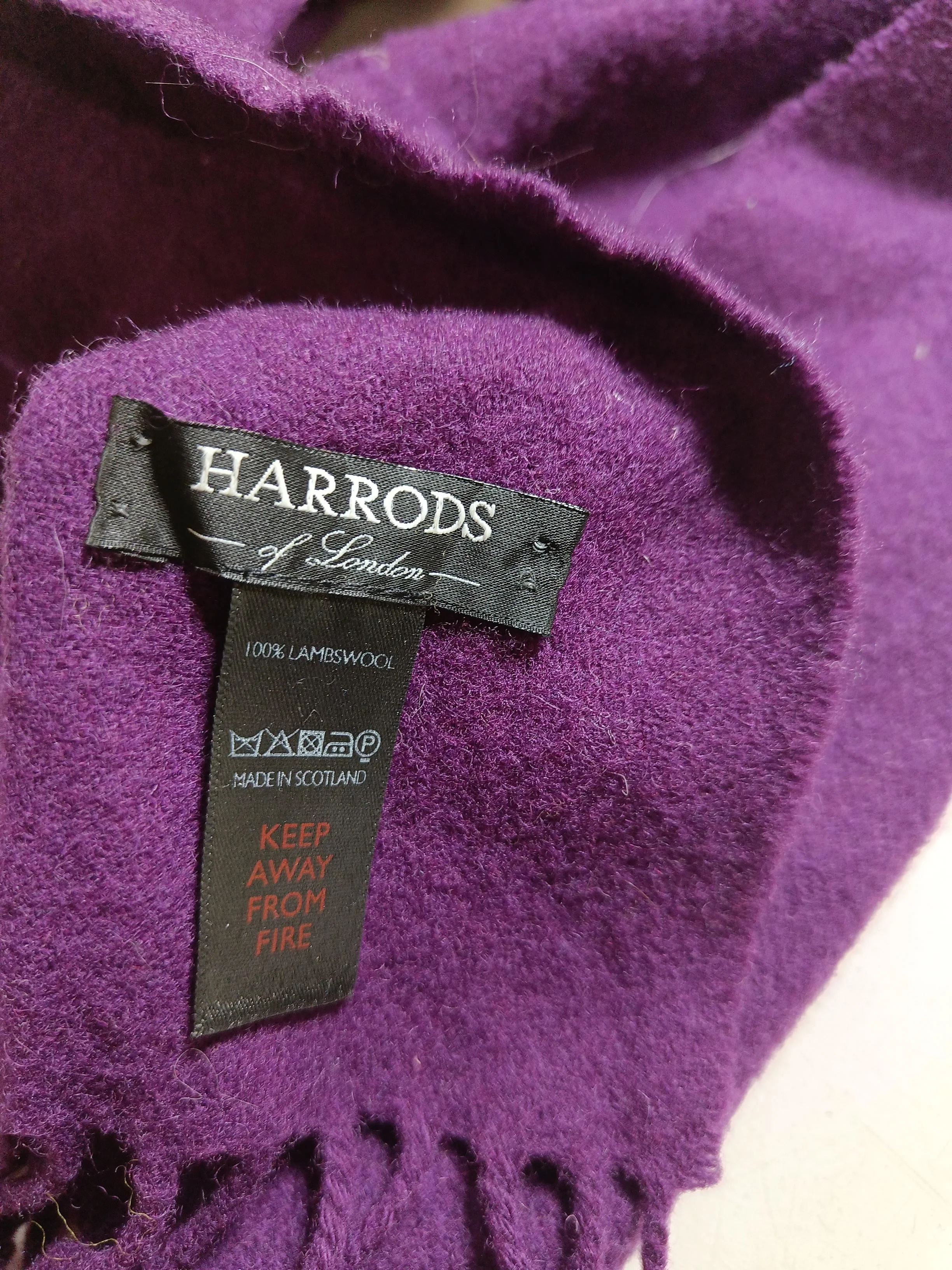 Harrods Men's Scarf Purple 100% Wool Scarf - Image 6