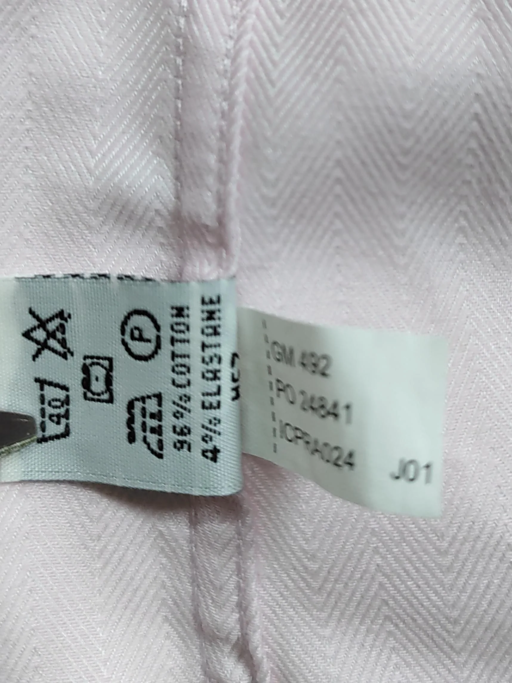 Hawes & Curtis Men's Shirt Collar: 15 in Pink Cotton with Elastane Basic - Image 6