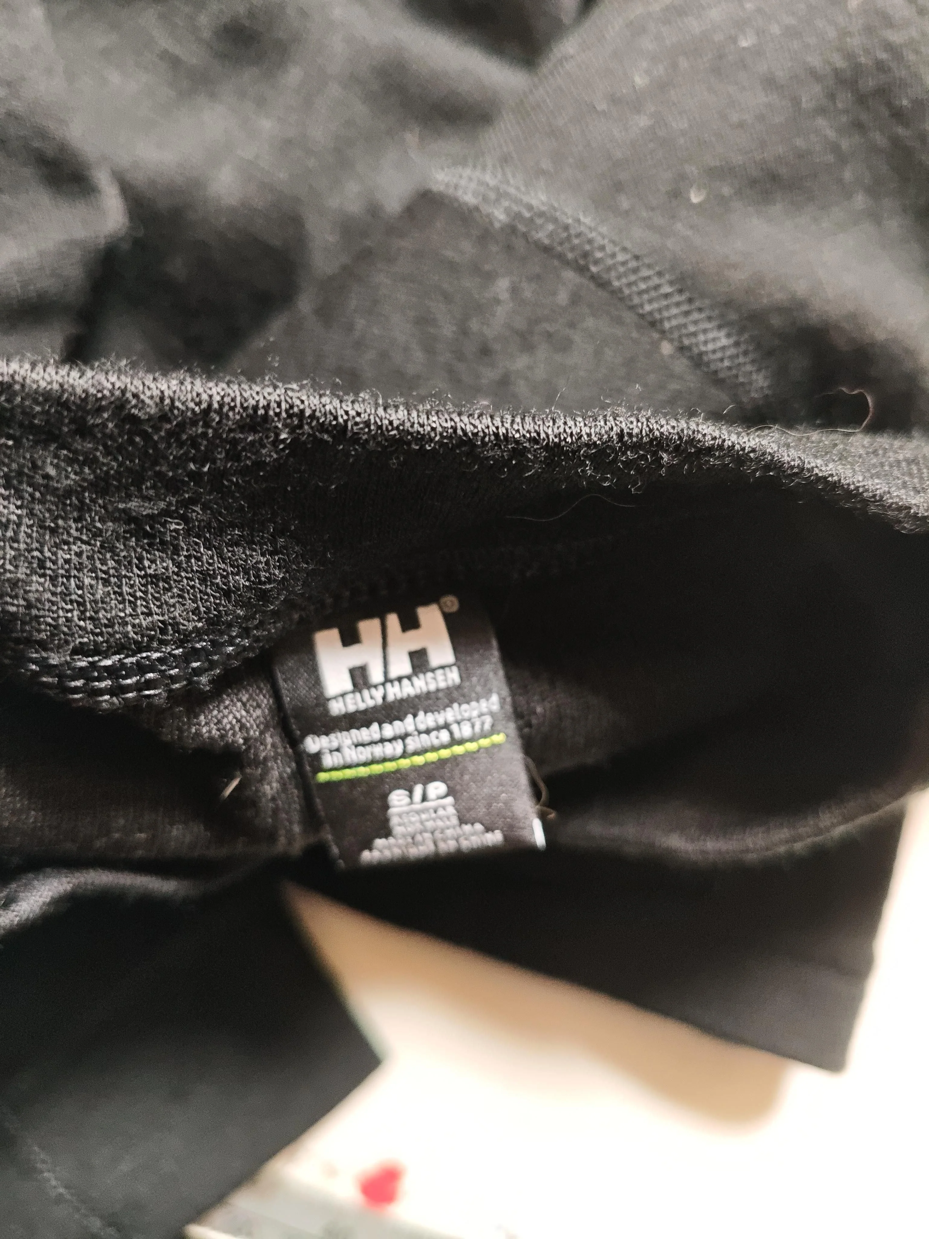 Helly Hansen Men's T-Shirt S Black Wool with Other Round Neck Basic - Image 5