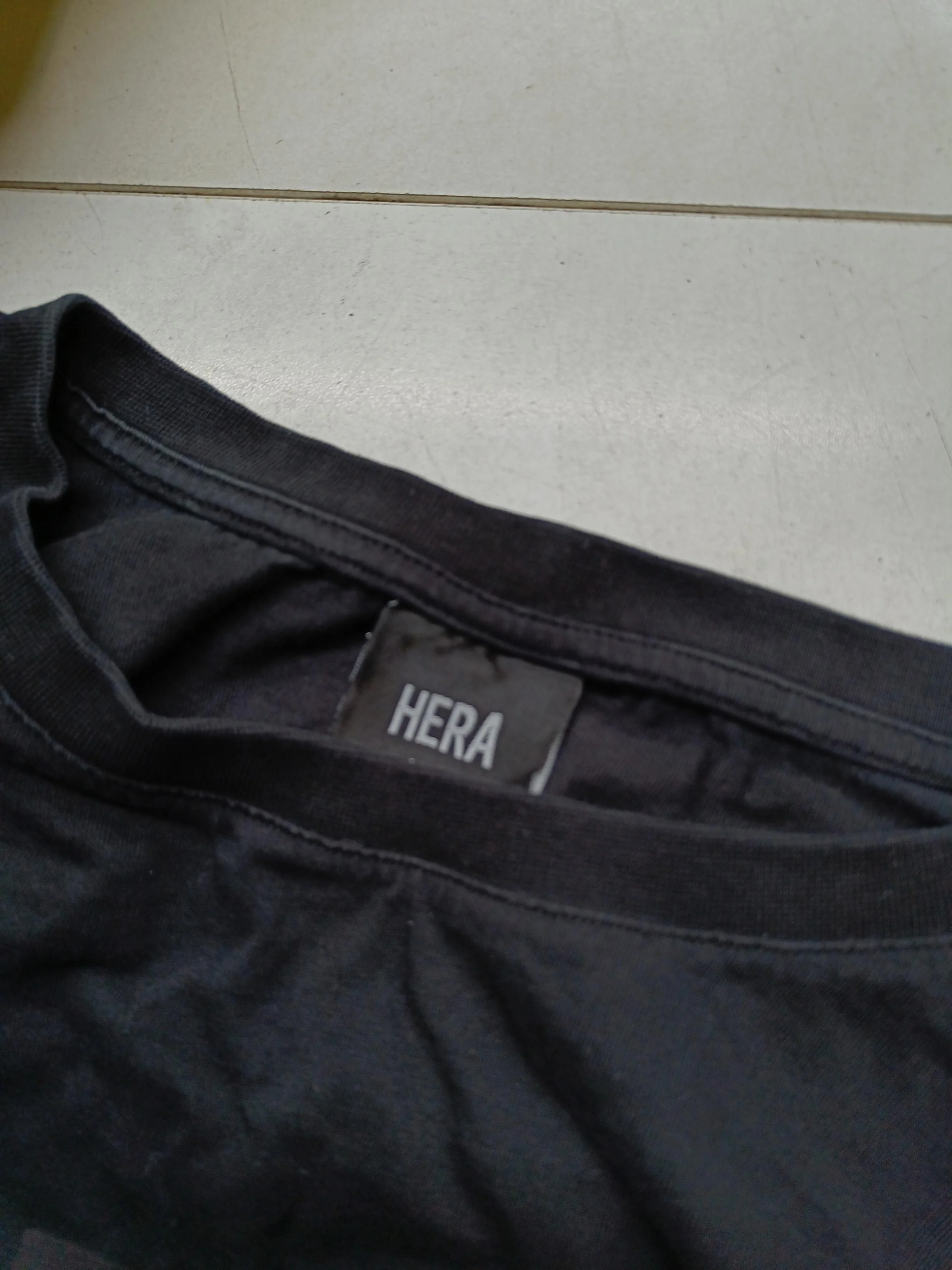Hera Men's T-Shirt L Black Graphic 100% Cotton Basic - Image 5