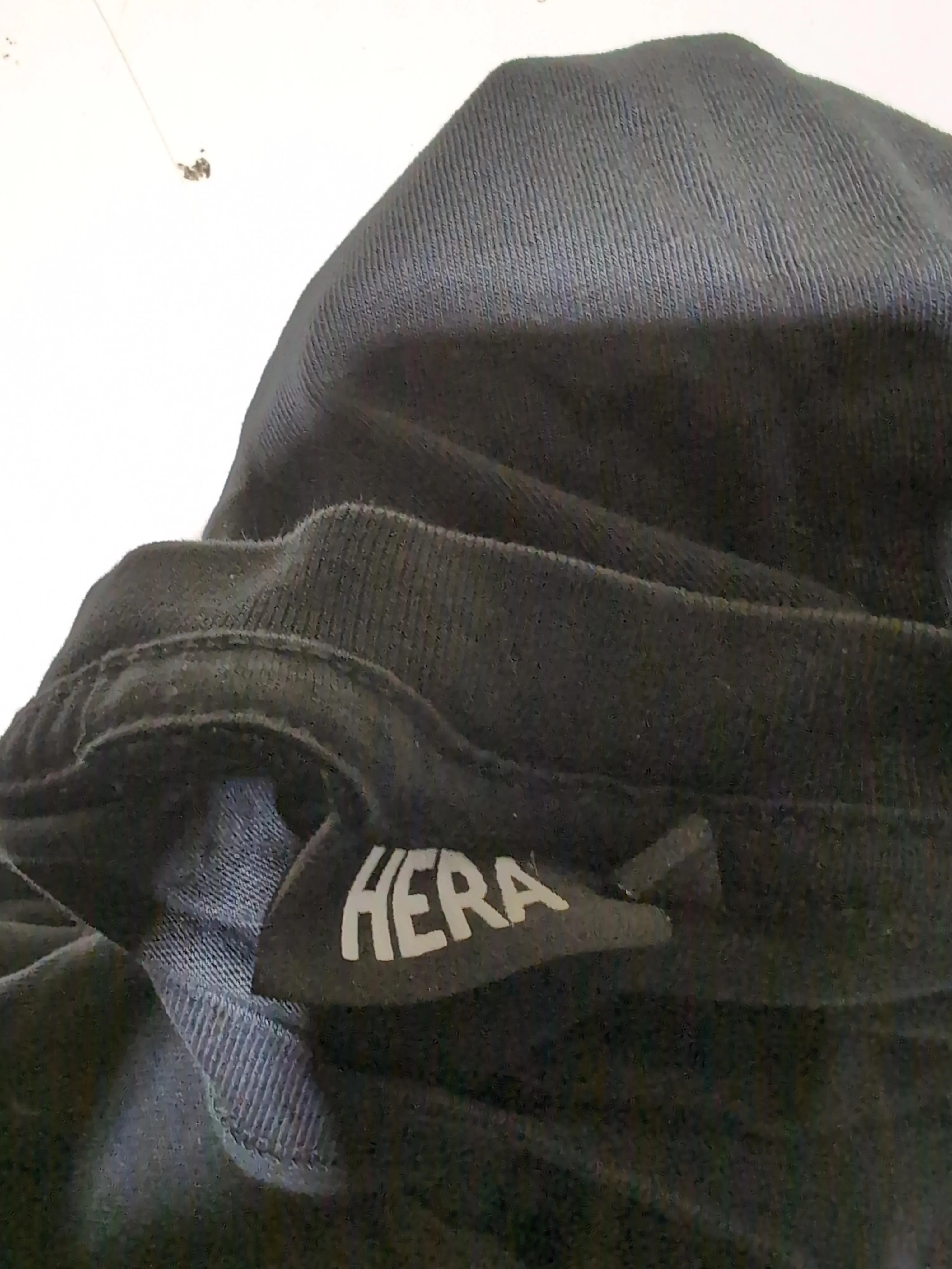 Hera Men's T-Shirt M Black Graphic 100% Cotton Basic - Image 5