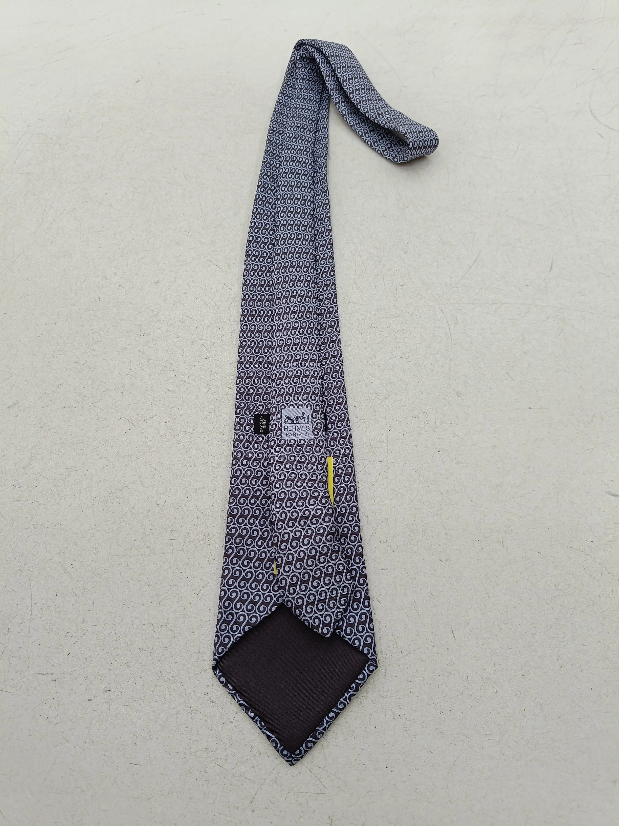 Hermès Men's Tie Multi 100% Silk - Image 2
