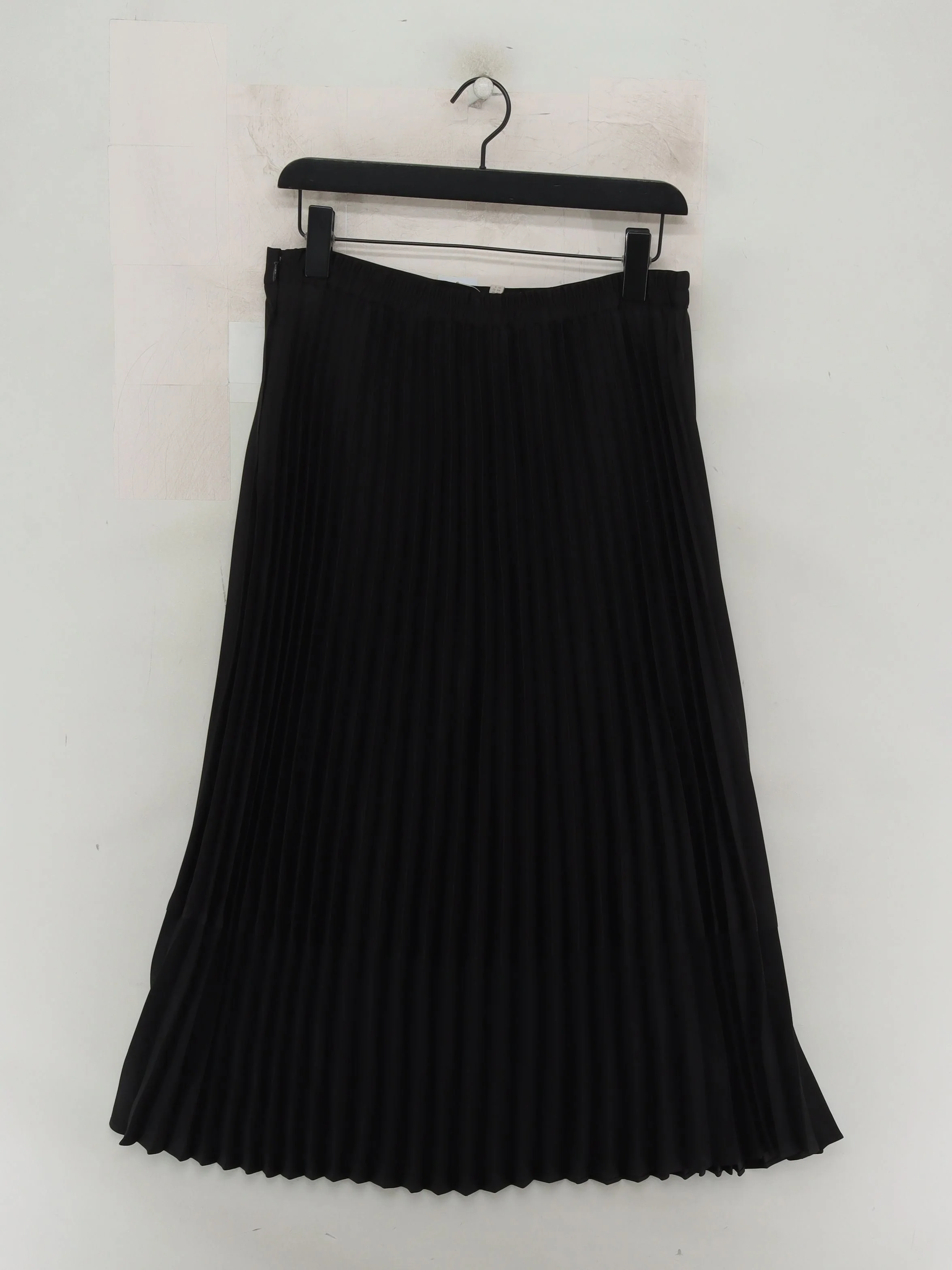Hobbs Women's Midi Skirt M Black 100% Other Midi Pleated - Image 2