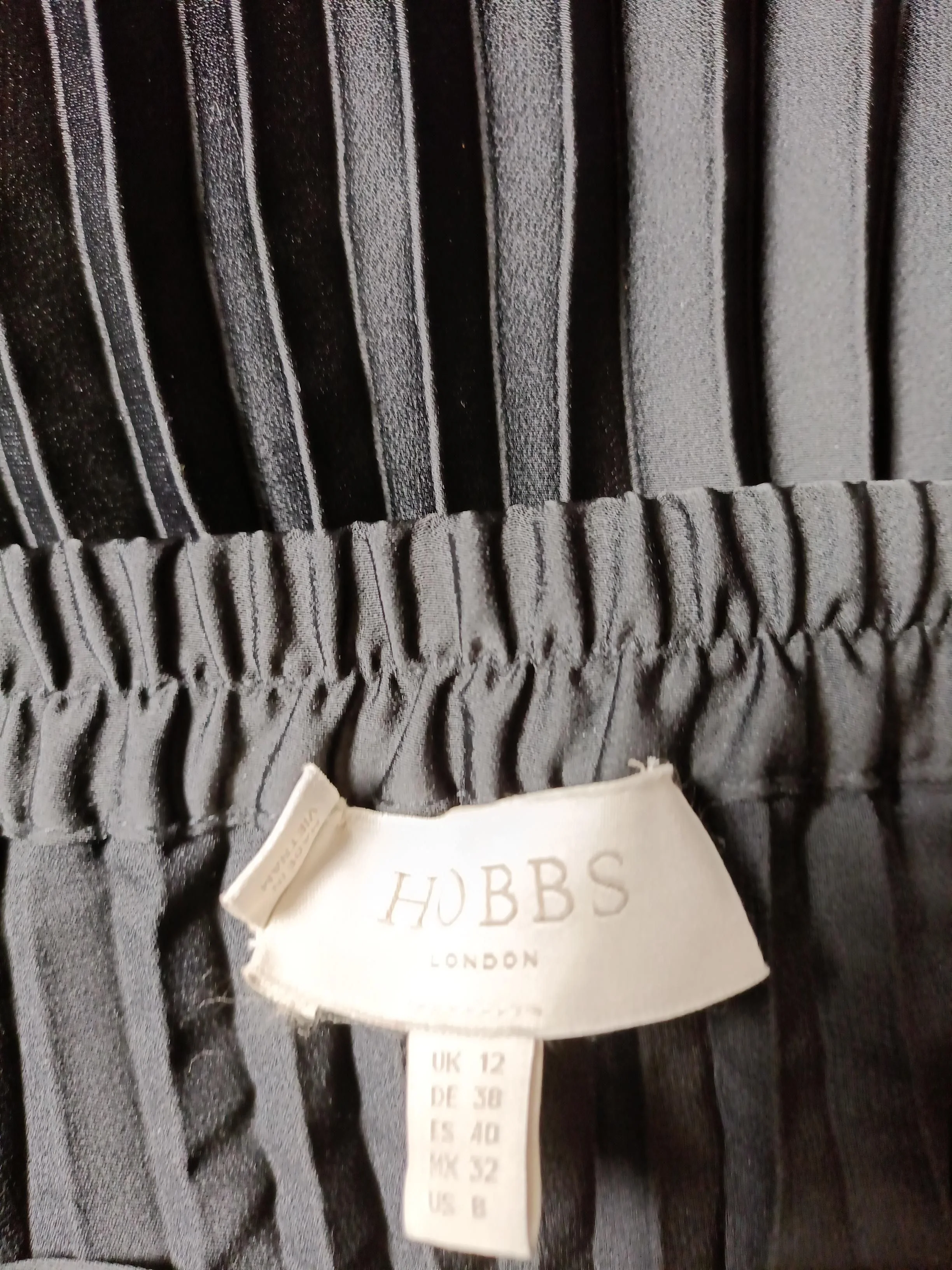 Hobbs Women's Midi Skirt M Black 100% Other Midi Pleated - Image 5