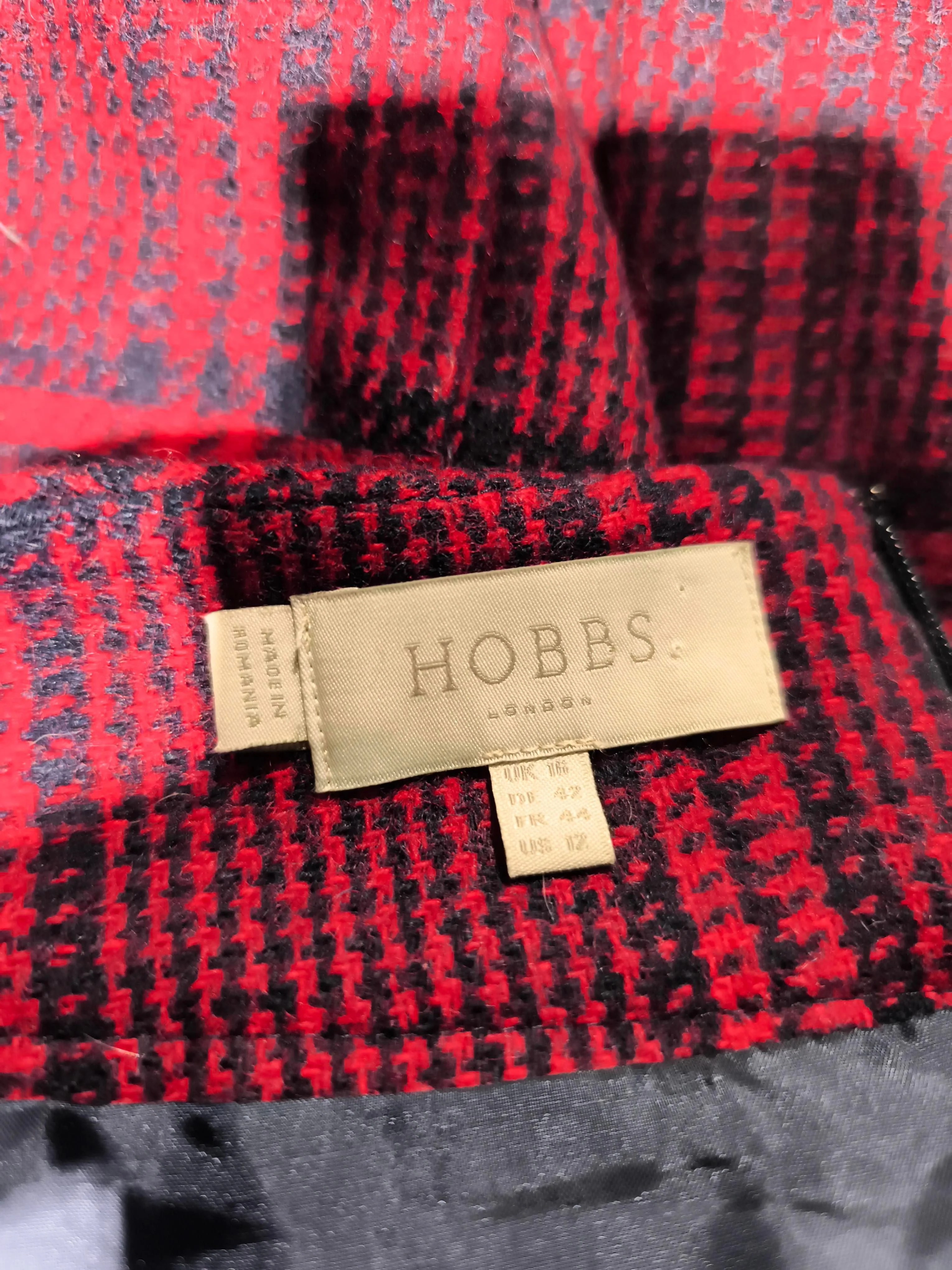 Hobbs Women's Mini Skirt UK 12 Red Checkered 100% Wool Short Mini - Image 5