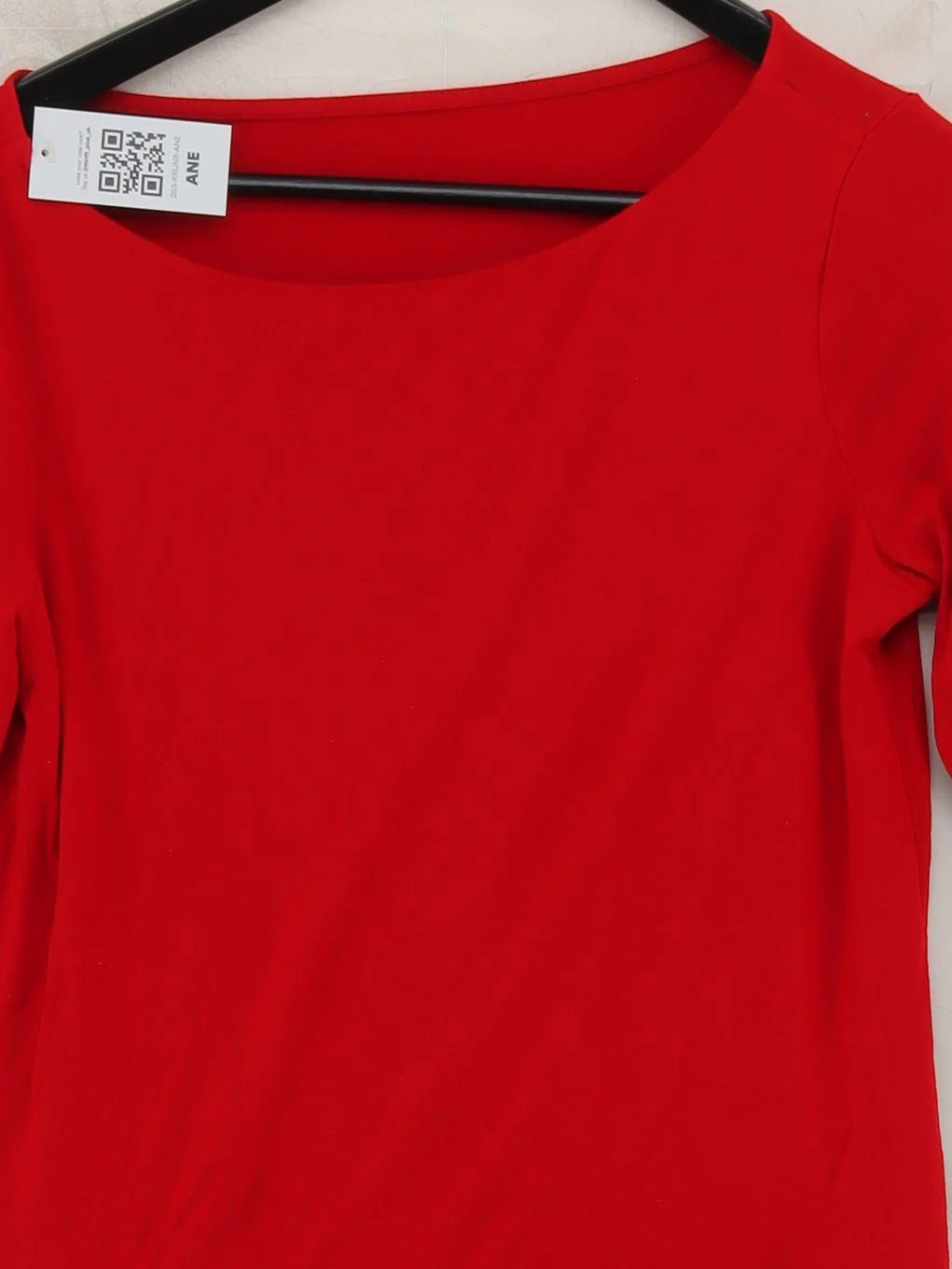 Hobbs Women's Top M Red Viscose with Elastane 3/4 Sleeve Round Neck Basic - Image 3