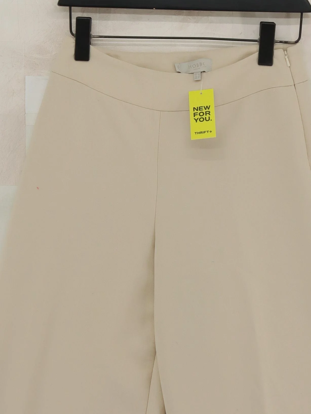 Hobbs Women's Trousers UK 8 Cream Polyester with Viscose, Elastane Cropped - Image 3