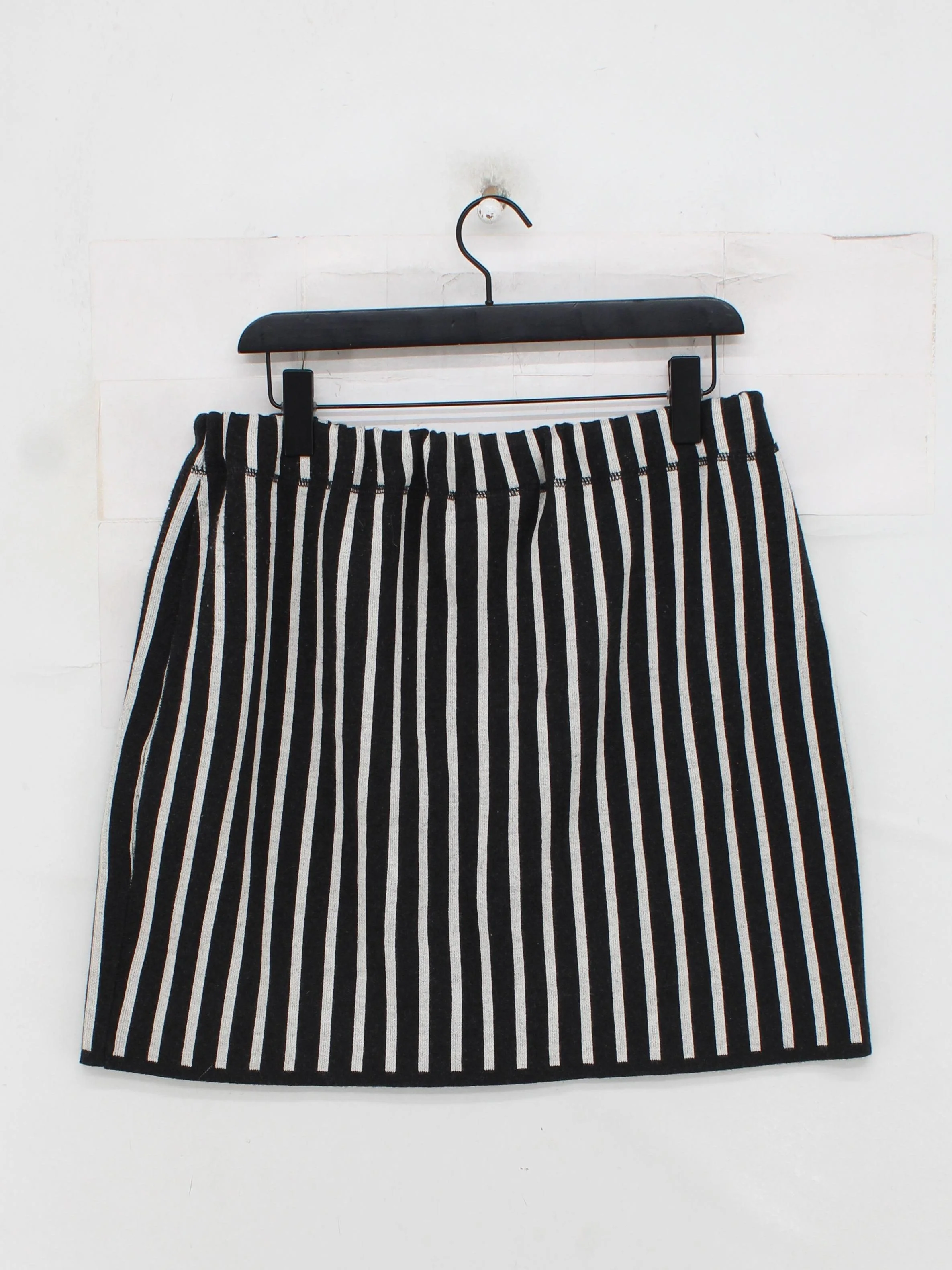 Holebrook Sweden Women's Mini Skirt XL Black Striped 100% Cotton Short Mini - Image 2