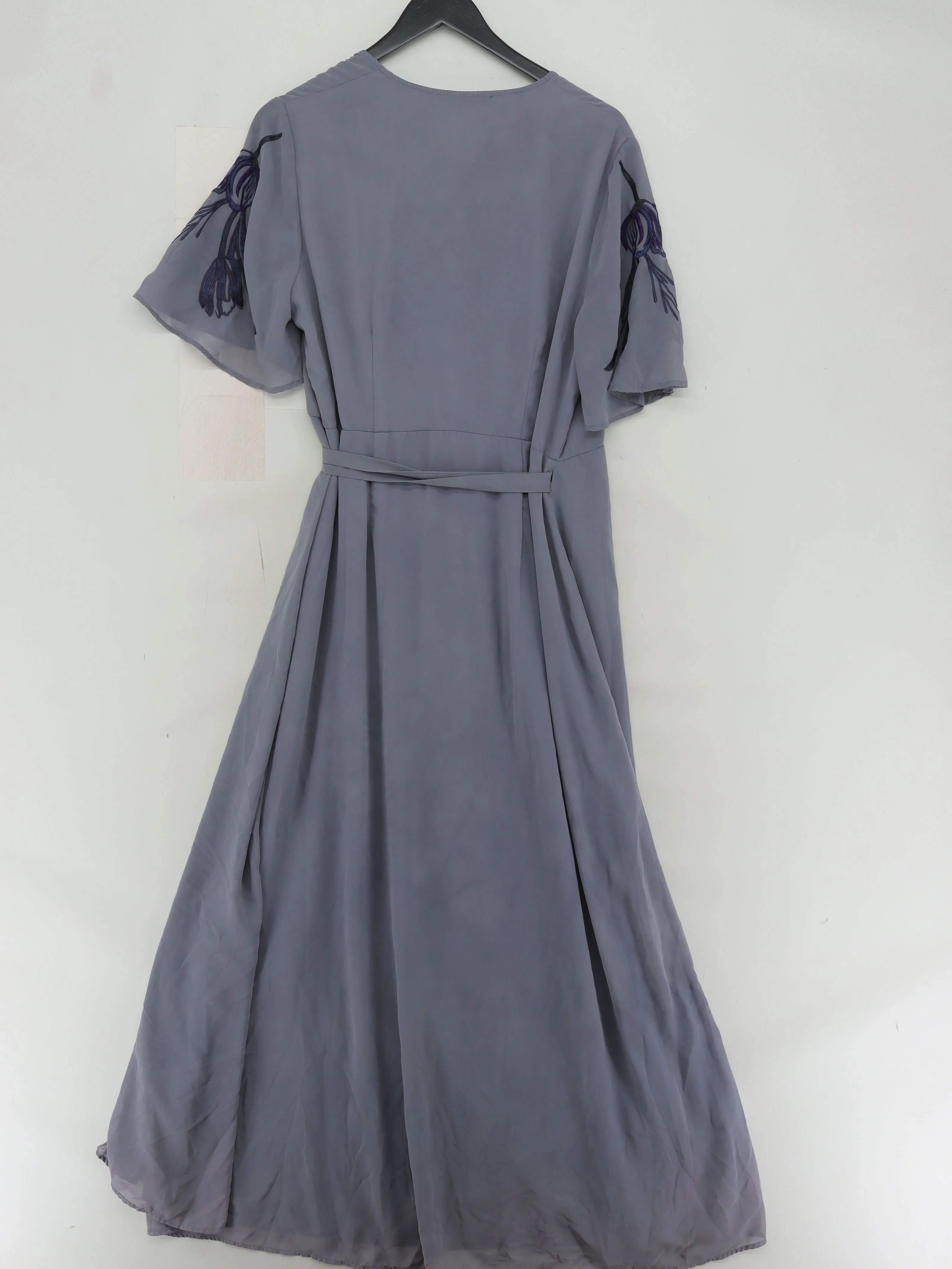 Hope & Ivy Wrap Maxi Dress UK14 in Grey - Image 2