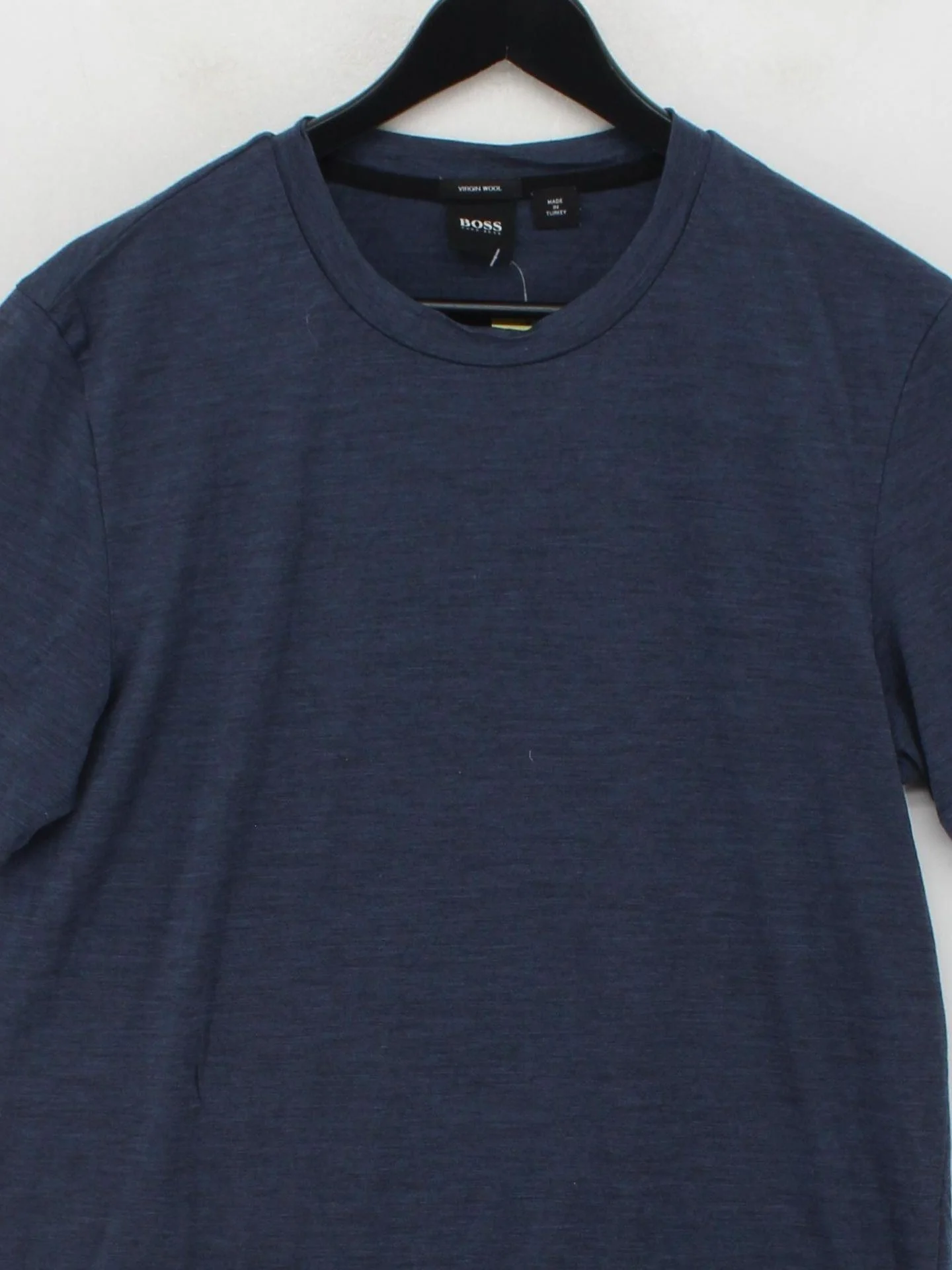 Hugo Boss Men's T-Shirt S Blue 100% Wool Basic - Image 3