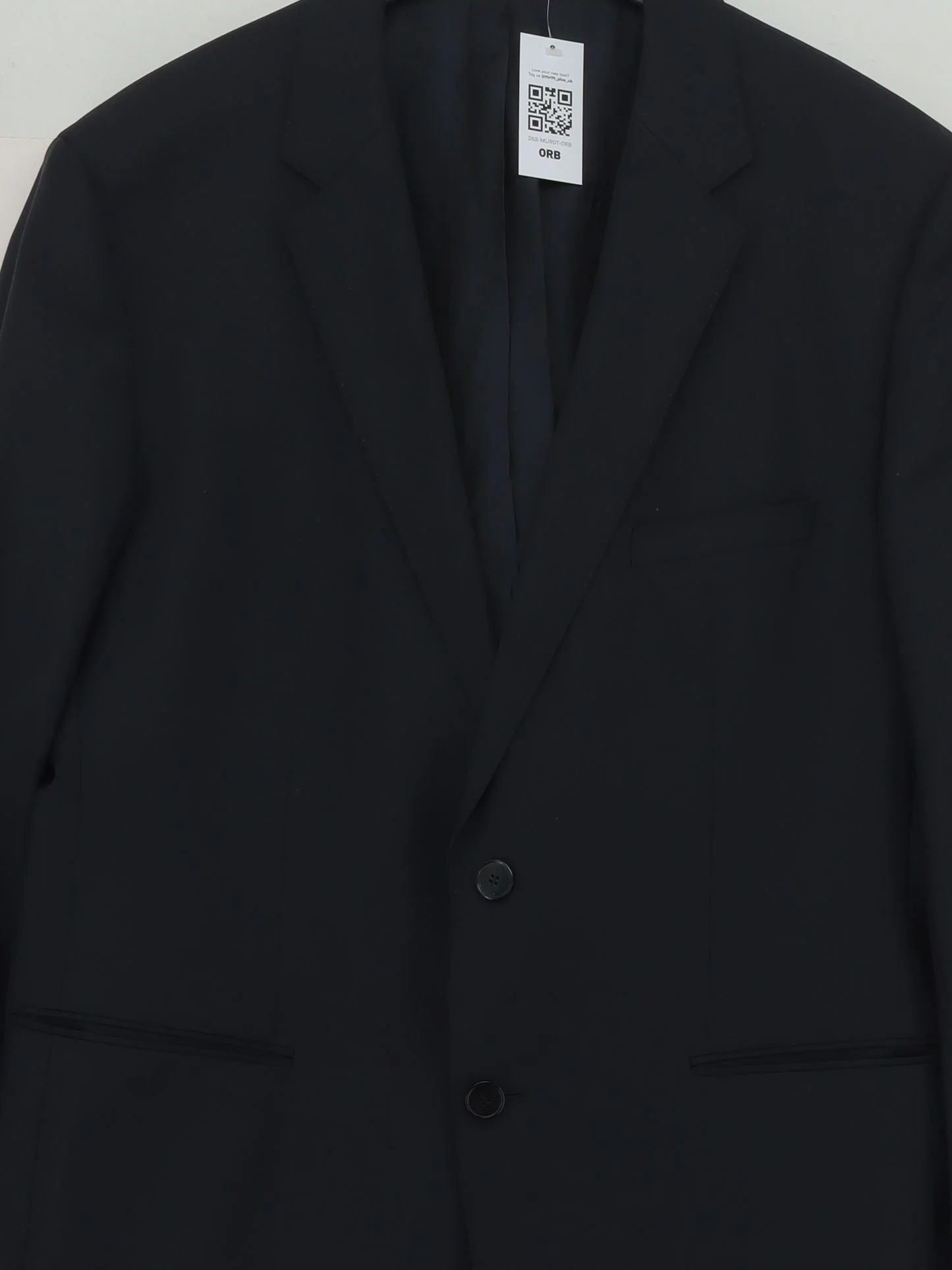 Hugo Boss Men's Two Piece Suit Chest: 48 in Black Wool - Image 3