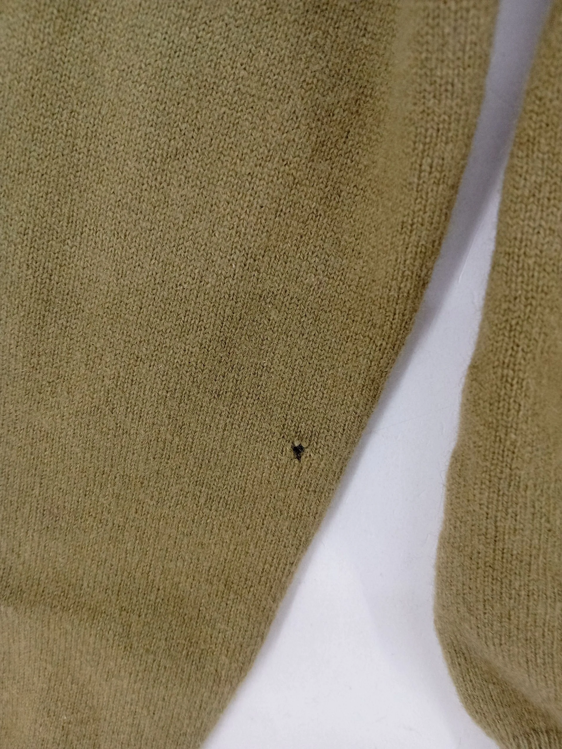 Hugo Boss Women's Jumper S Green 100% Cashmere V-Neck Pullover - Image 7
