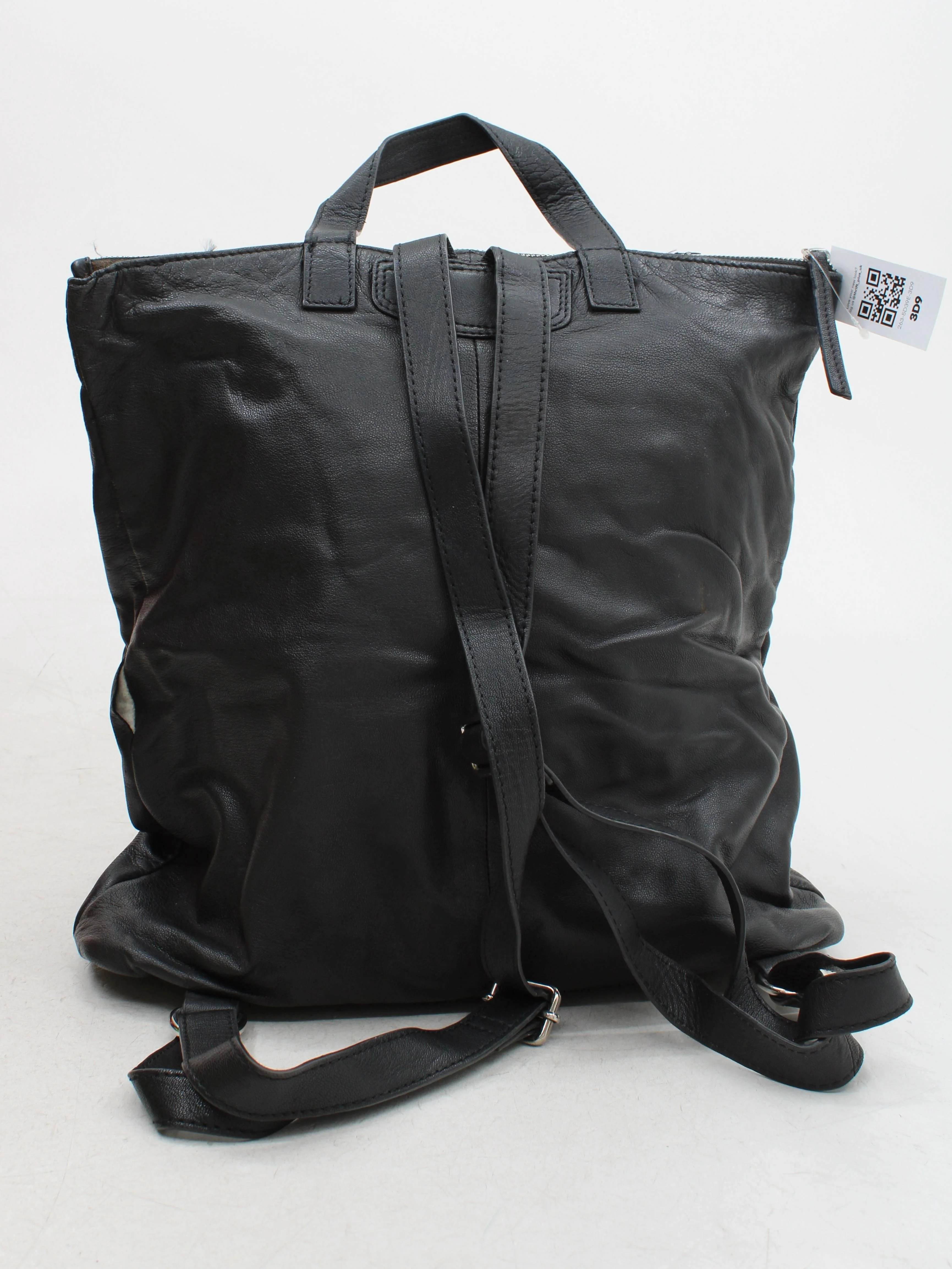 Hush Men's Bag Black 100% Leather Backpack - Image 2