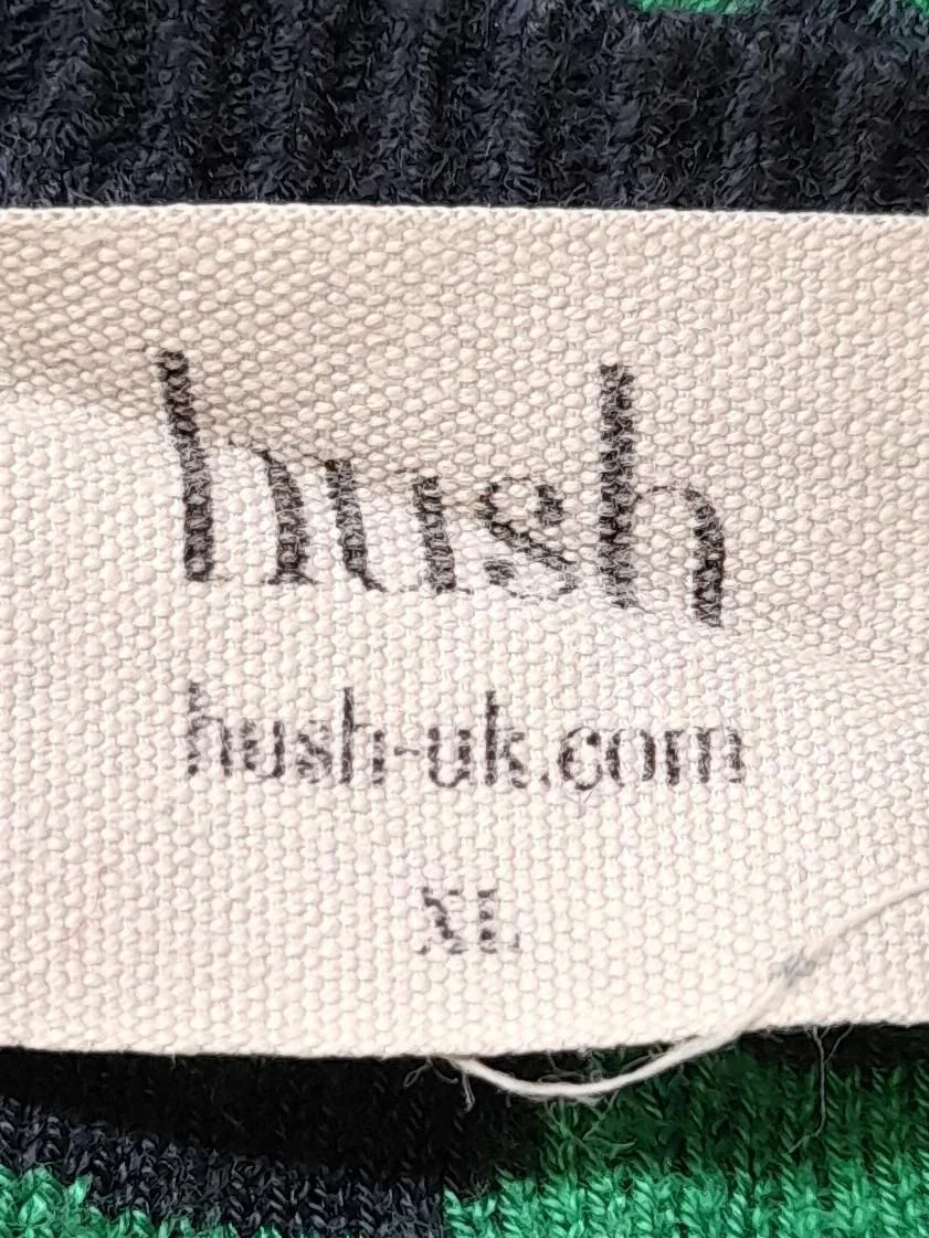 Hush Women's Jumper XL Green Floral 100% Viscose V-Neck Pullover - Image 6