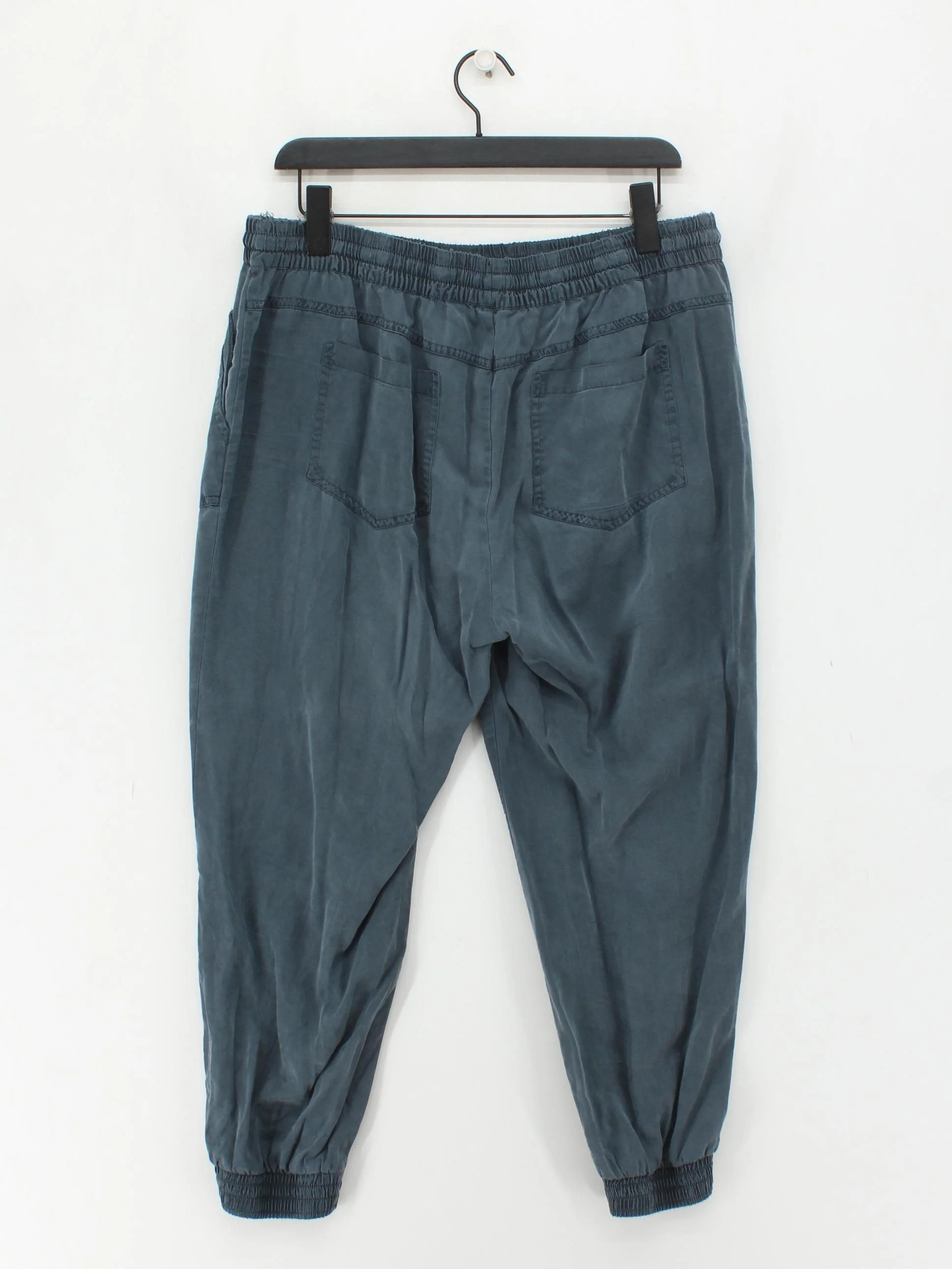 Hush Women's Sports Bottoms UK 16 Grey 100% Lyocell Modal Tapered Sweatpants - Image 2