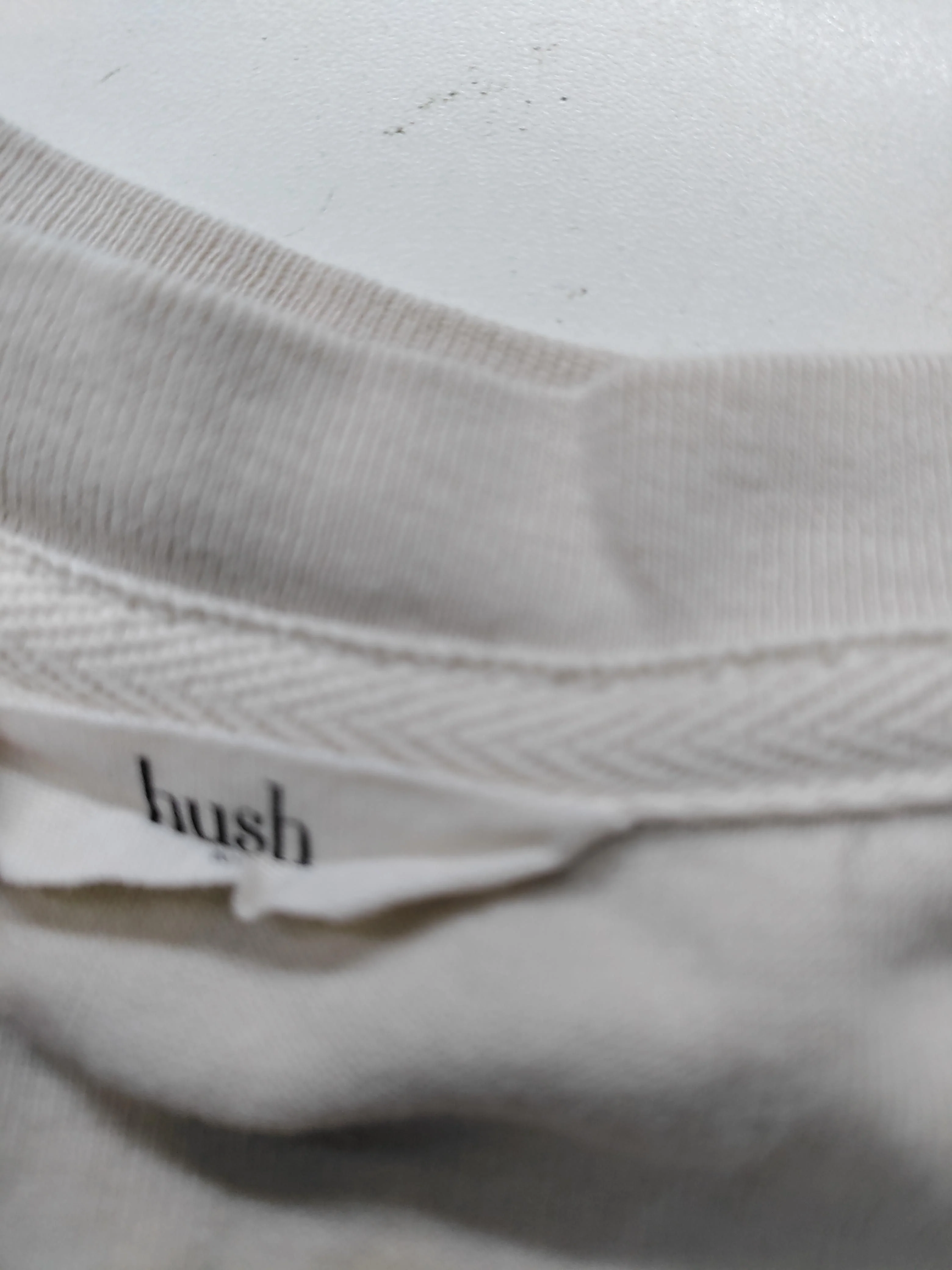 Hush Women's T-Shirt M Cream 100% Cotton Short Sleeve Round Neck Basic - Image 5