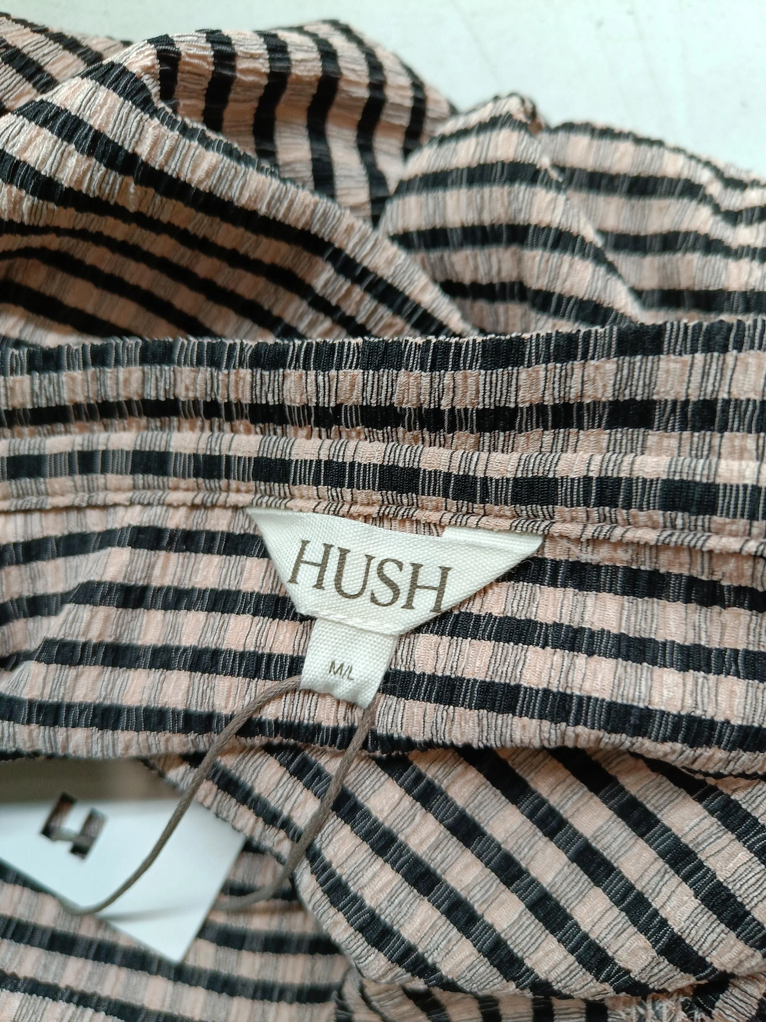 Hush Women's Top M Multi Polyester with Elastane Basic New with tags - Image 5