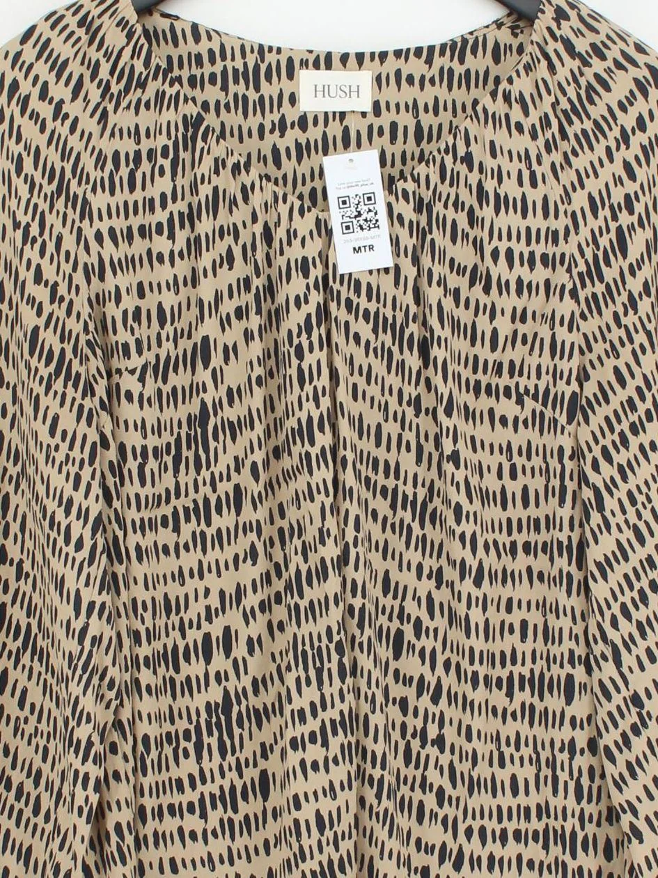 Hush Women's Top S Tan Animal Print 100% Viscose Long Sleeve Round Neck Basic - Image 3
