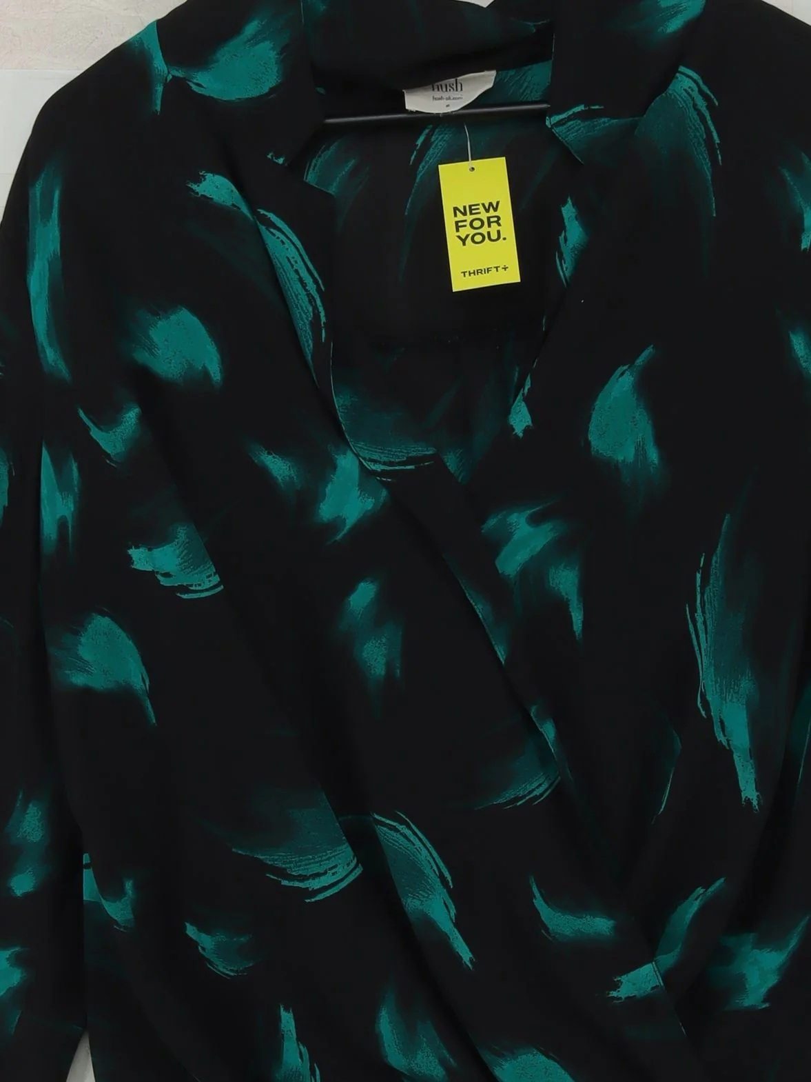 Hush Women's Top XL Black 100% Polyester Long Sleeve V-Neck Basic - Image 3