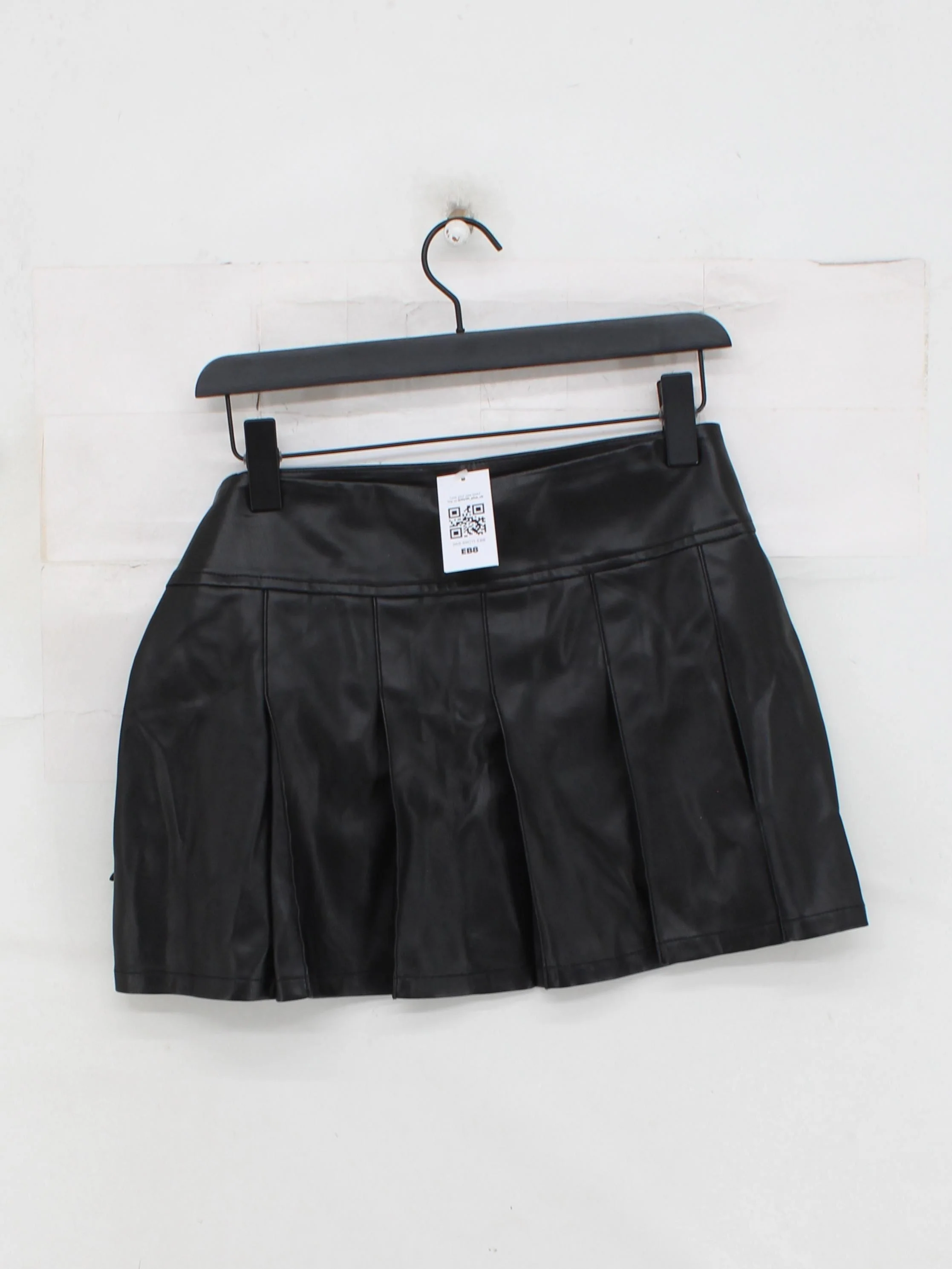 I Am Gia Women's Mini Skirt L Black Faux Leather with Viscose Short Mini - Image 2