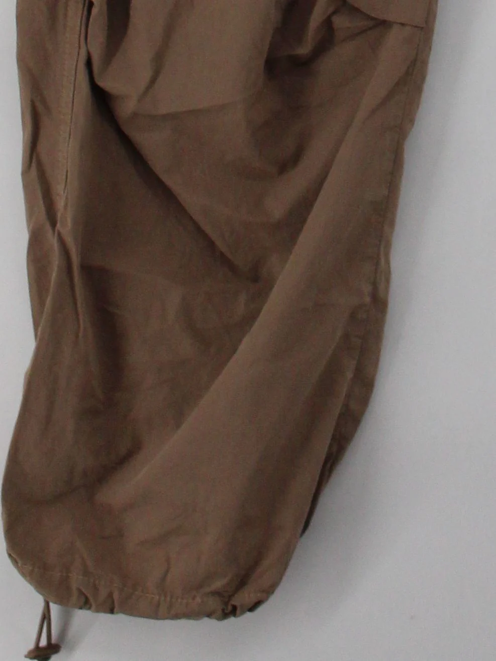 Iets Frans Men's Trousers XS Tan 100% Cotton Wide-Leg Cargo - Image 4
