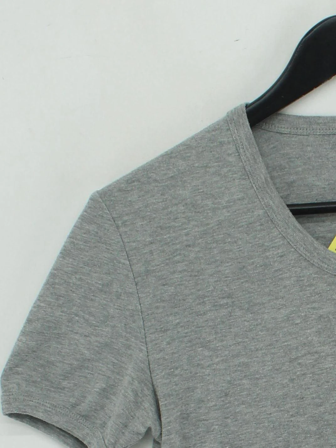 J.C. Rags Men's T-Shirt M Grey Cotton with Polyester Basic - Image 4