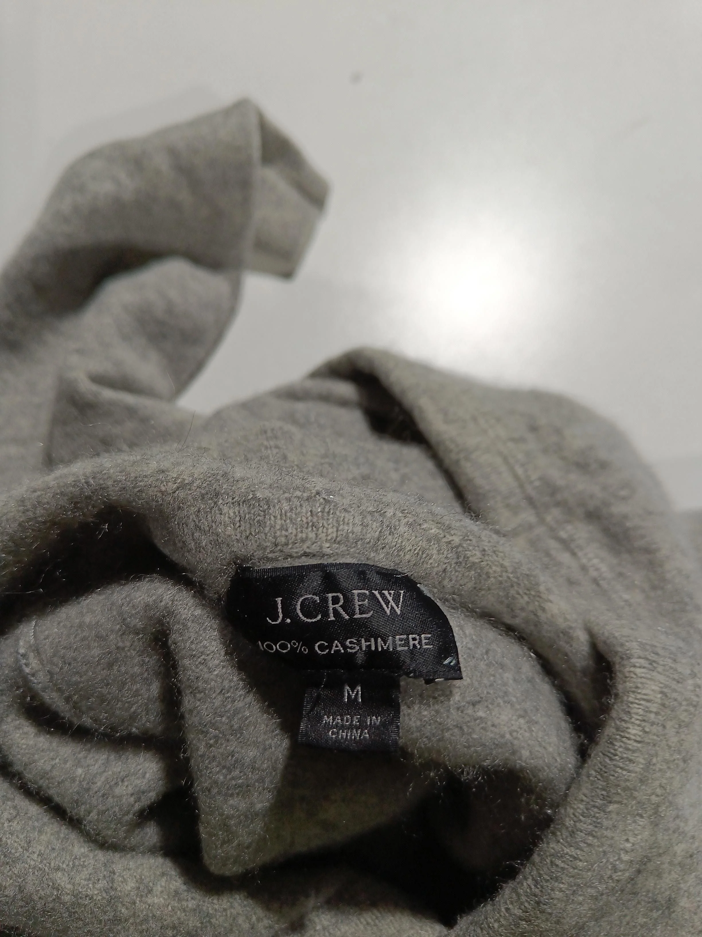 J. Crew Men's Hoodie M Grey 100% Cashmere Pullover - Image 6