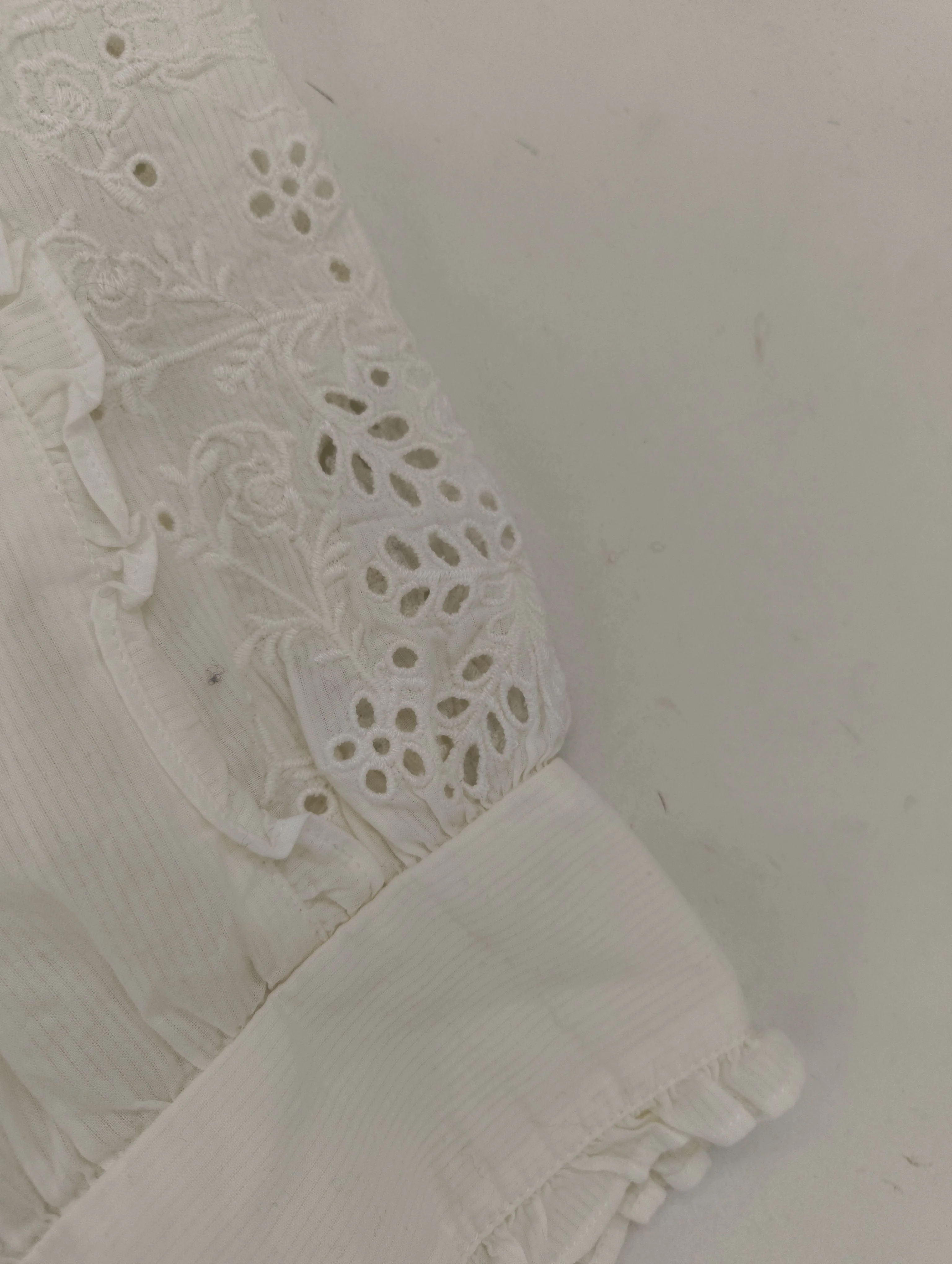 J. Crew Women's Blouse S White Cotton with Polyester 3/4 Sleeve Collared Basic - Image 6