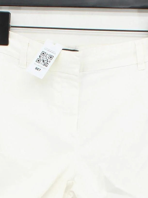 J. Crew Women's Shorts UK 10 White Cotton with Elastane Mom - Image 3