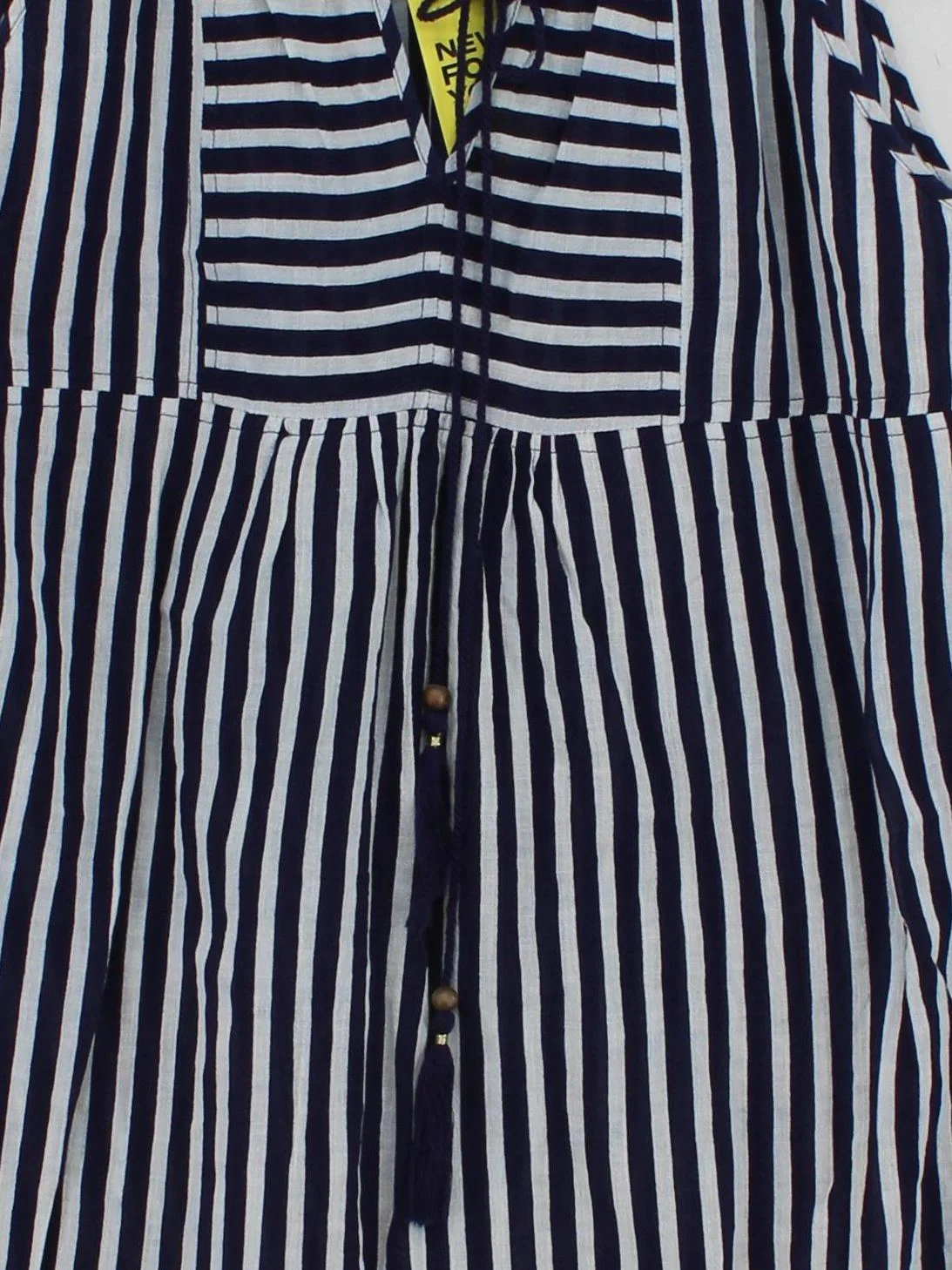 J. Crew Women's Top L Blue Striped 100% Cotton Sleeveless Round Neck Basic - Image 3