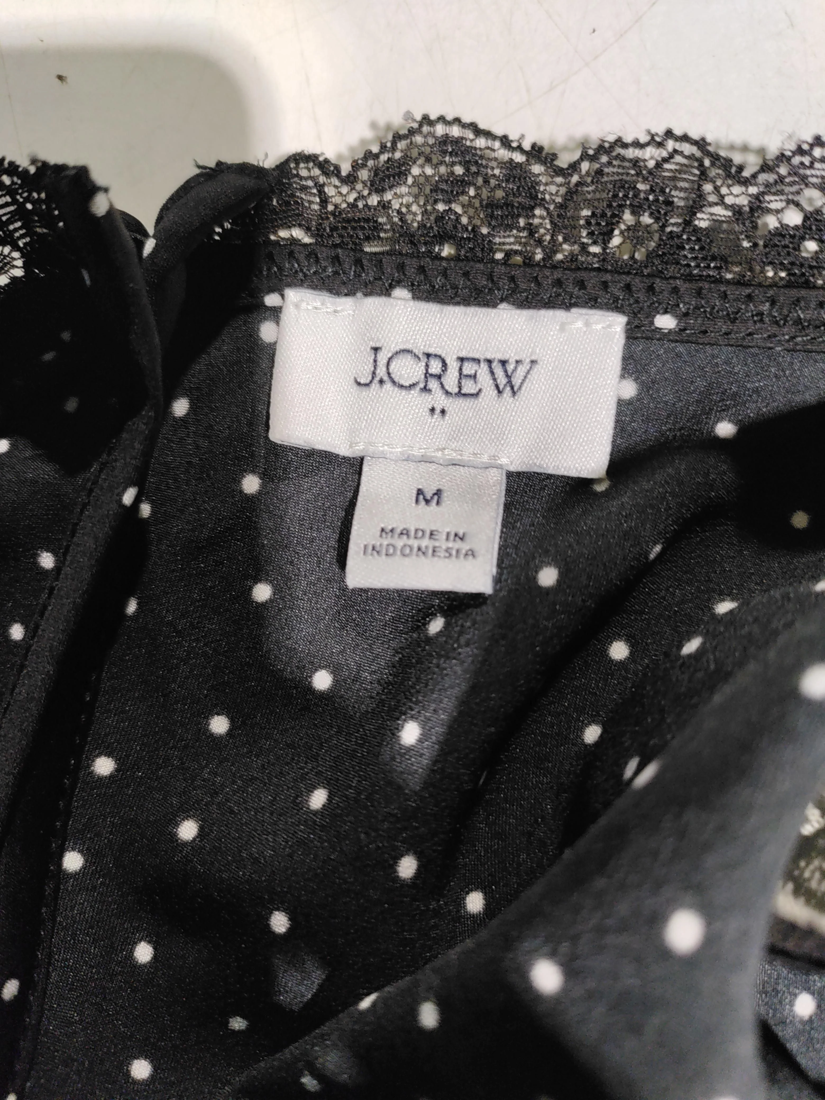 J. Crew Women's Top M Black Polkadot 100% Polyester Sleeveless Round Neck Basic - Image 5