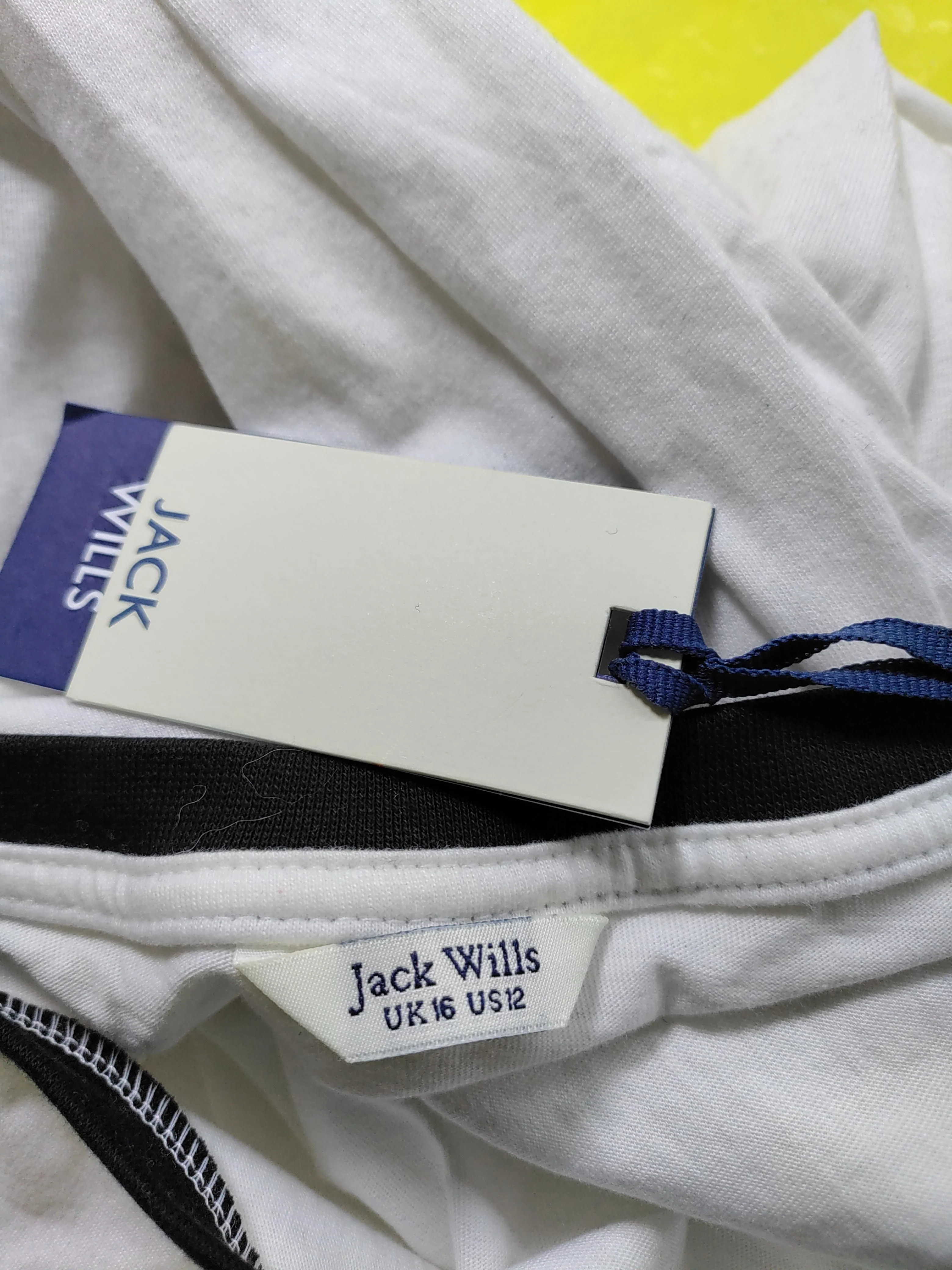 Jack Wills Women's T-Shirt UK 16 White Cotton with Polyester Basic - Image 6