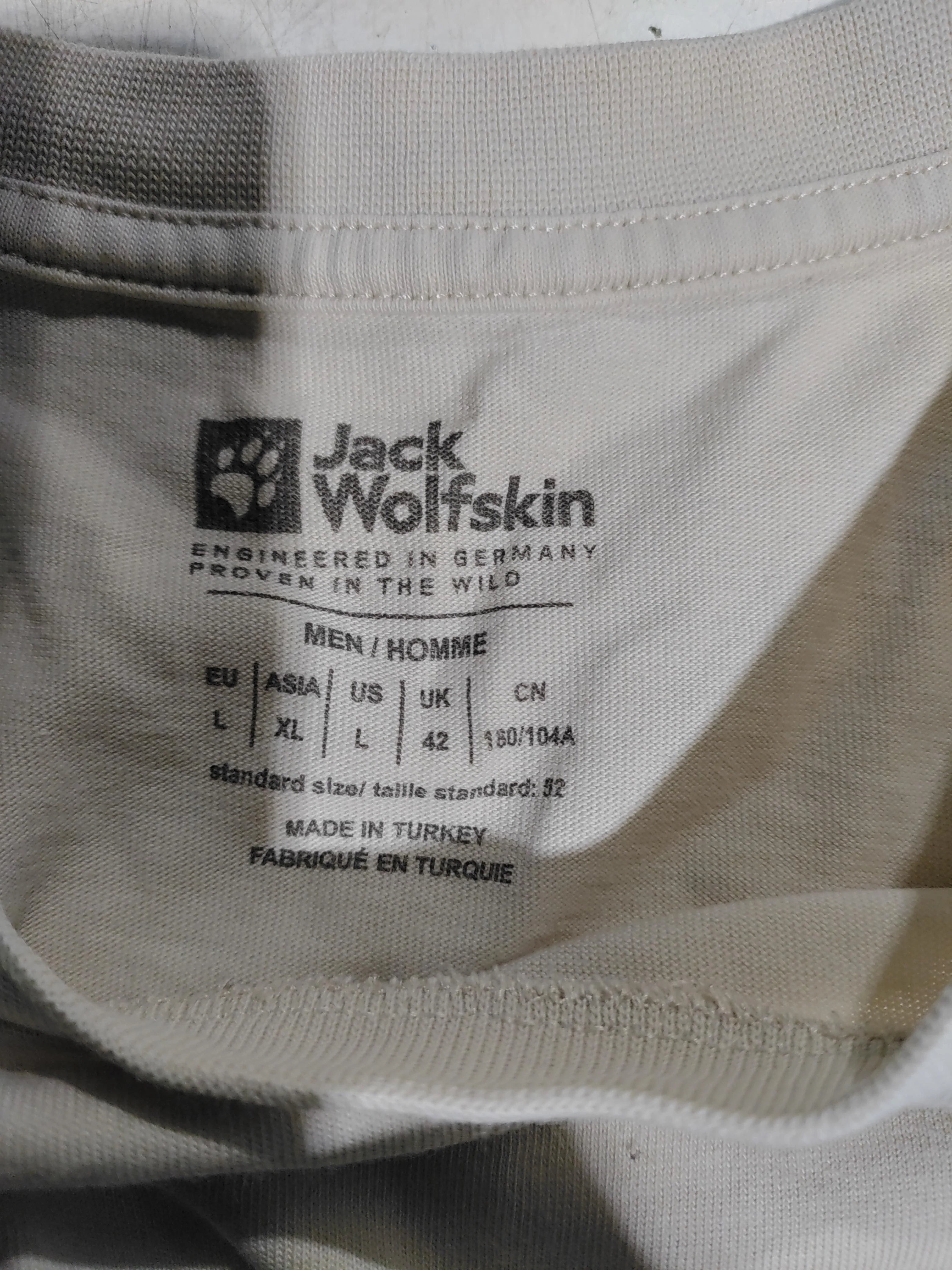 Jack Wolfskin Men's T-Shirt L Cream 100% Cotton Basic - Image 5