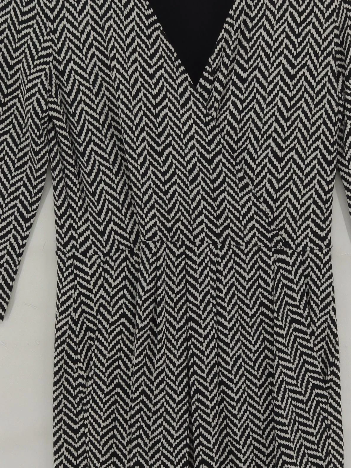 Jaeger Bodycon Midi Dress UK12 in Multi - Image 3