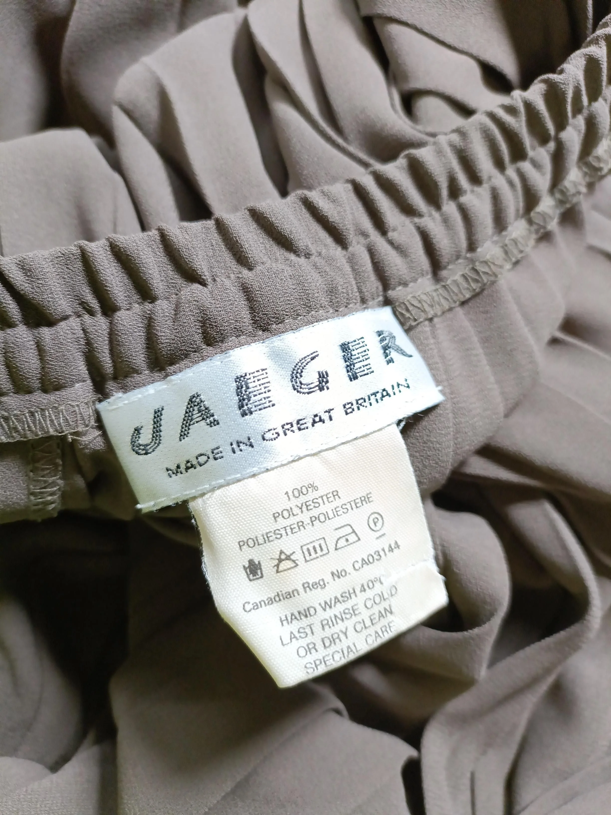 Jaeger Women's Midi Skirt UK 14 Brown 100% Polyester Midi Pleated - Image 5