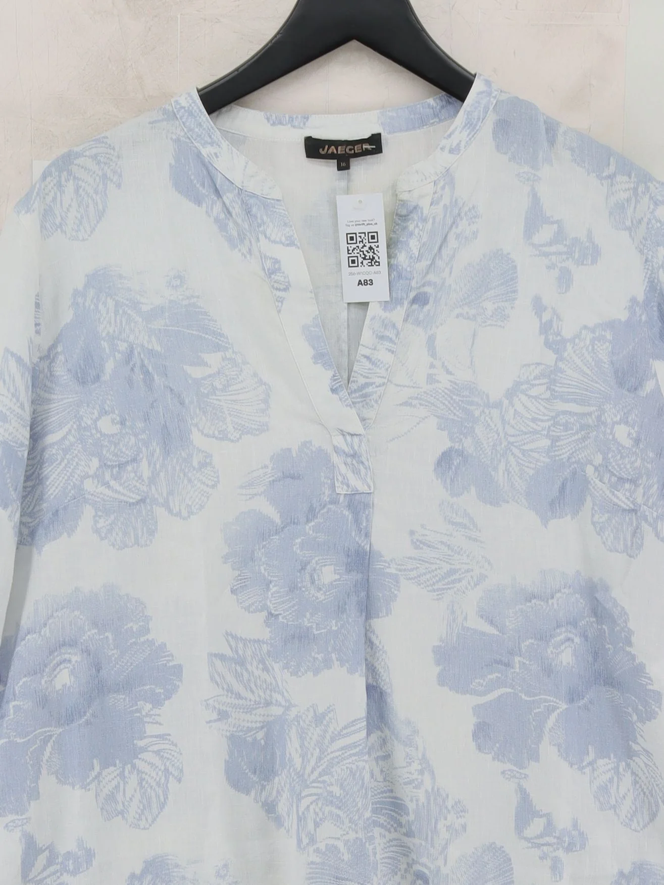 Jaeger Women's Top L White Floral 100% Linen 3/4 Sleeve V-Neck Tunic - Image 3