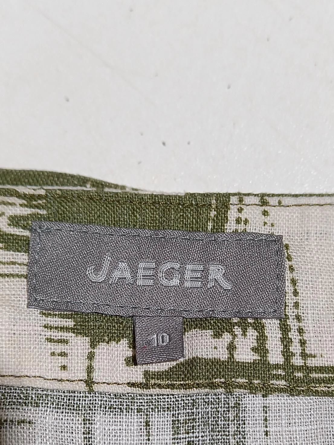 Jaeger Women's Top M Multi Geometric 100% Linen 3/4 Sleeve V-Neck Basic - Image 5