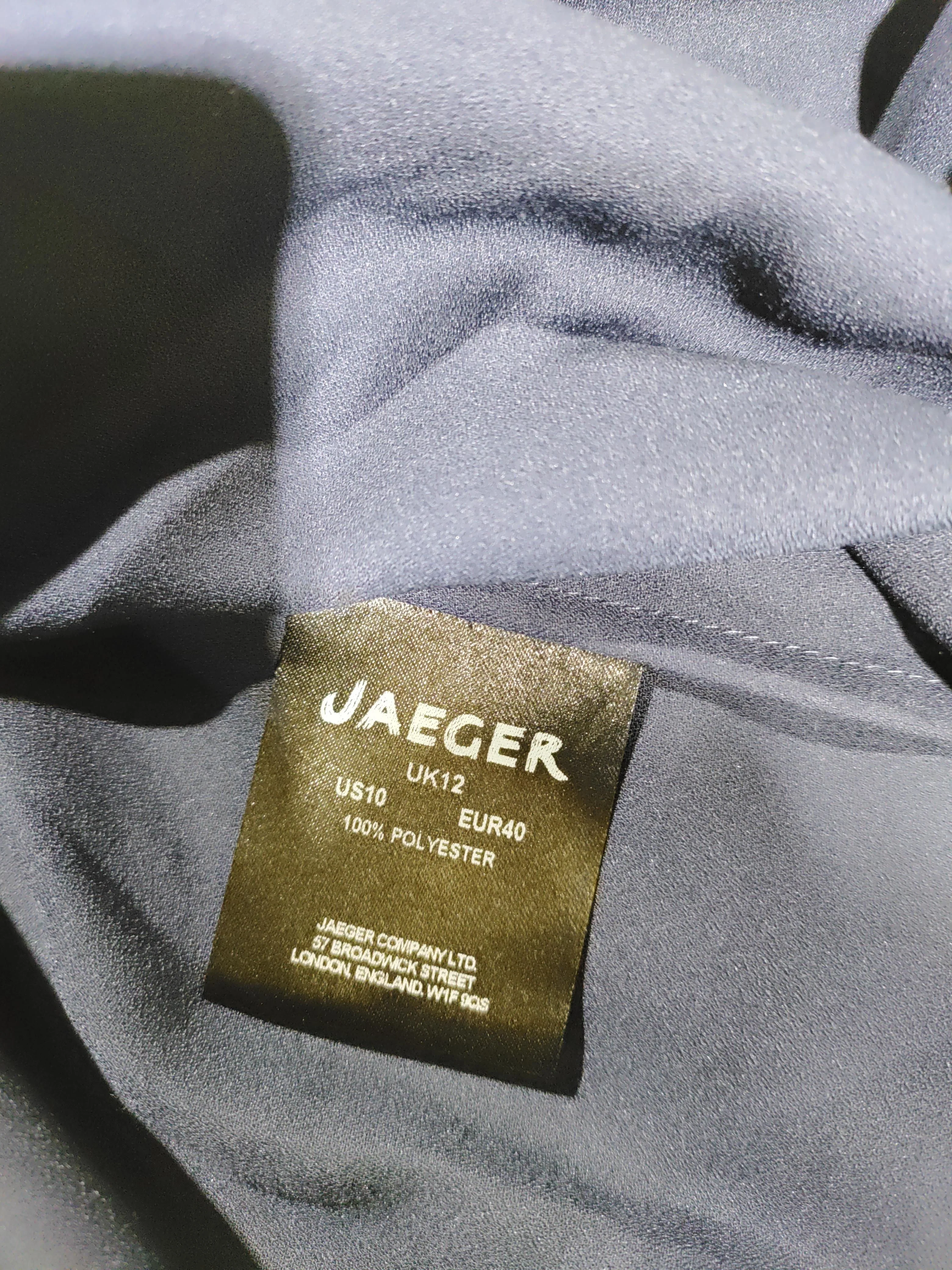 Jaeger Women's Top UK 12 Blue 100% Polyester 3/4 Sleeve V-Neck Basic - Image 6