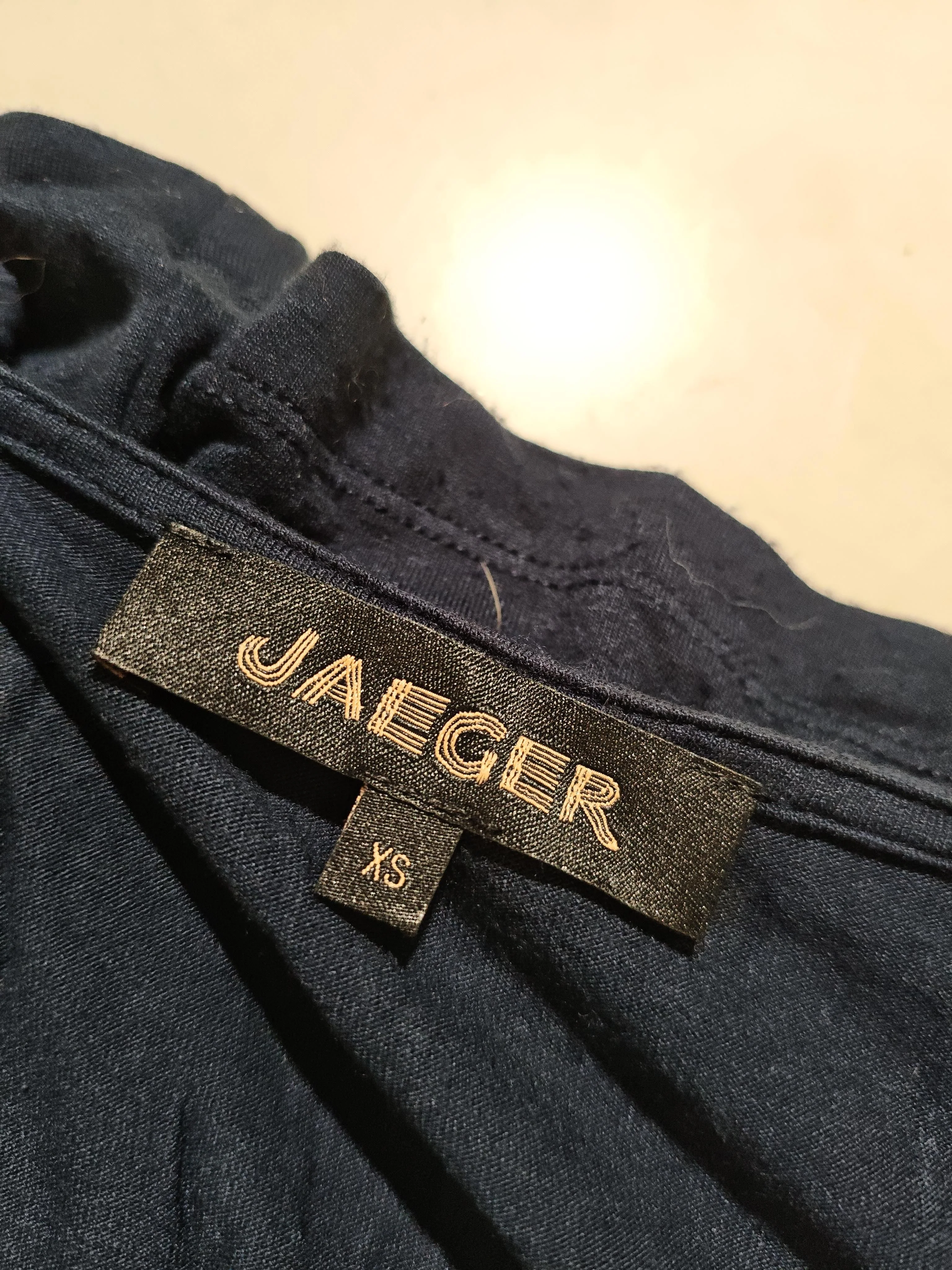 Jaeger Women's Top XS Blue Viscose with Elastane 3/4 Sleeve Round Neck Basic - Image 5