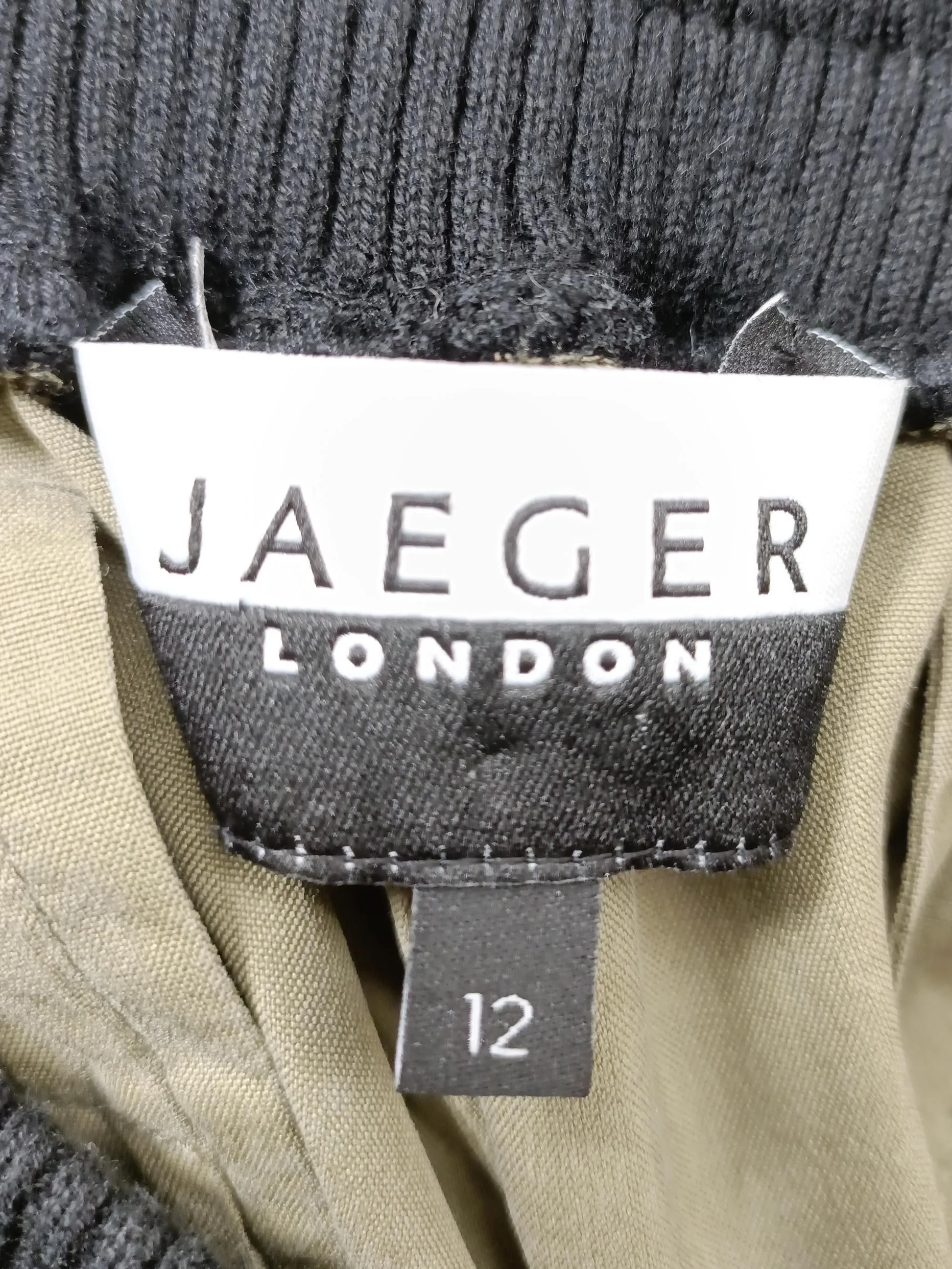 Jaeger Women's Trousers UK 12 Tan Silk with Cotton, Elastane Straight Capri - Image 6