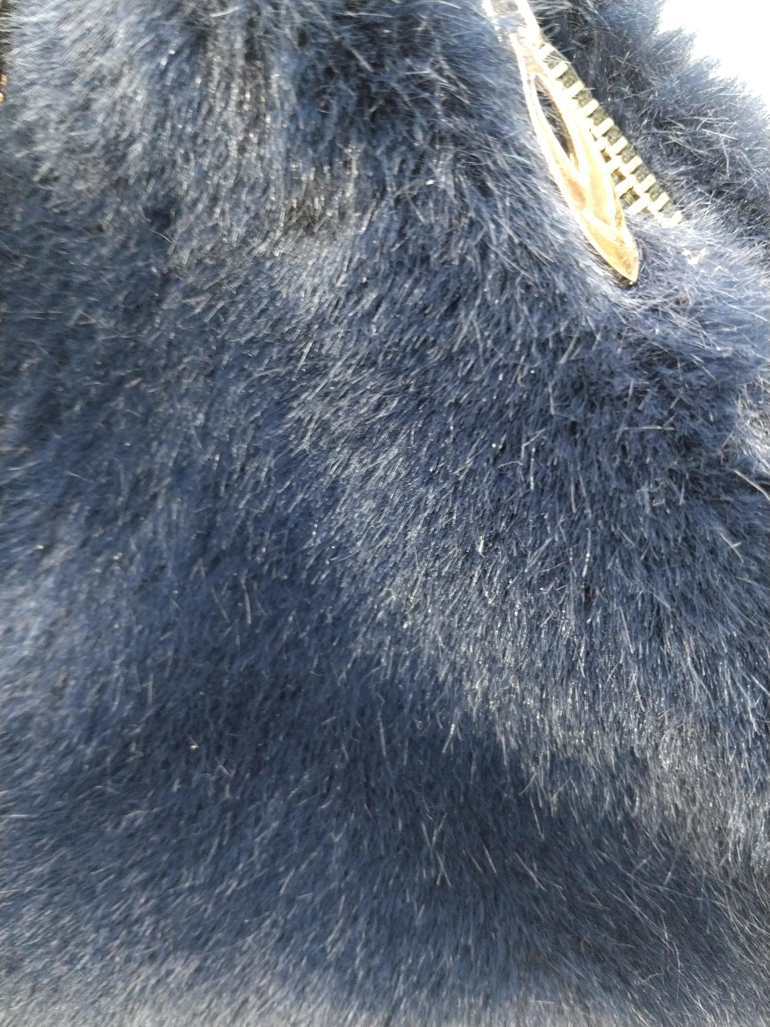 JayLey Women's Purse Blue 100% Faux Fur - Image 3