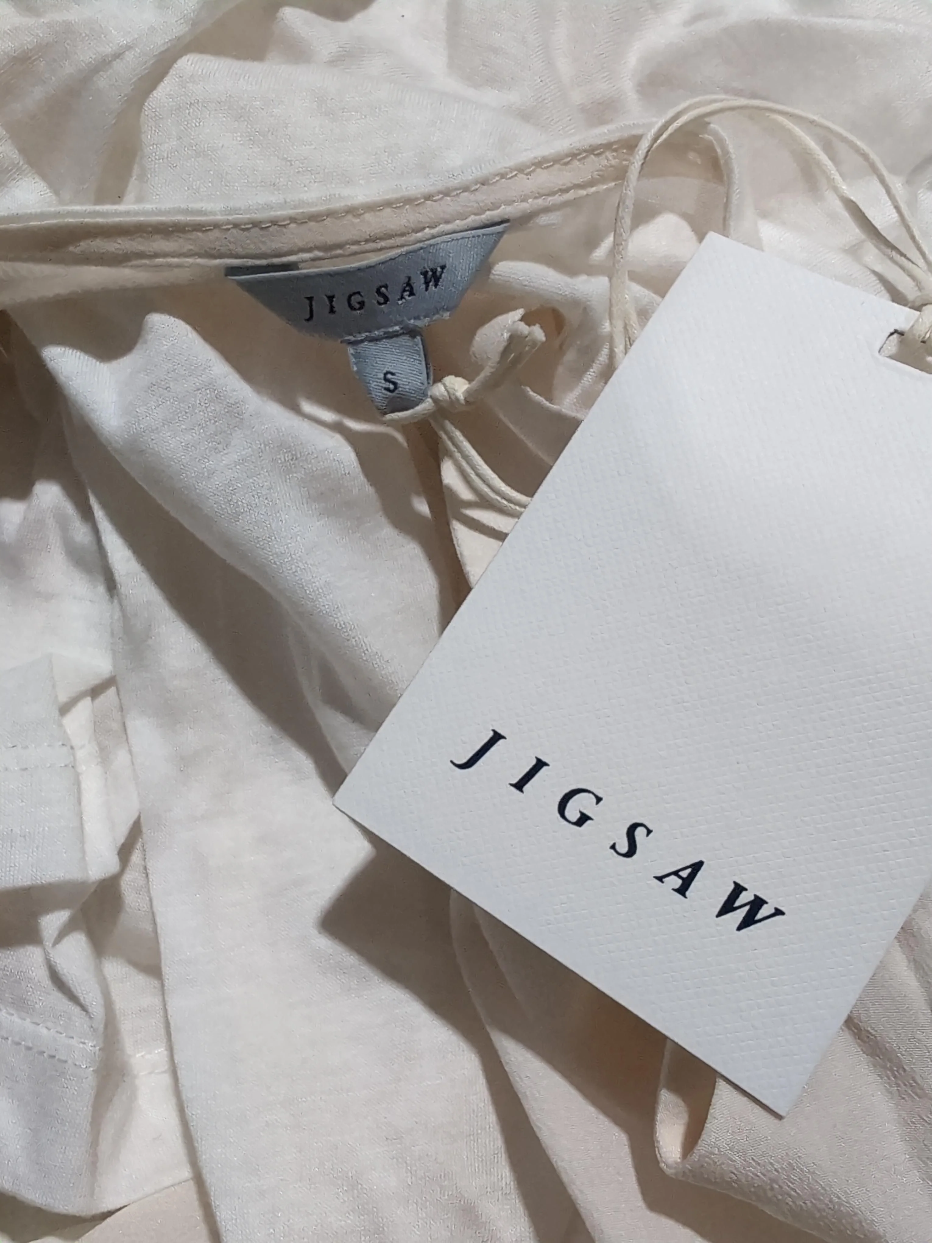 Jigsaw Women's Blouse S Cream Silk New with tags - Image 5