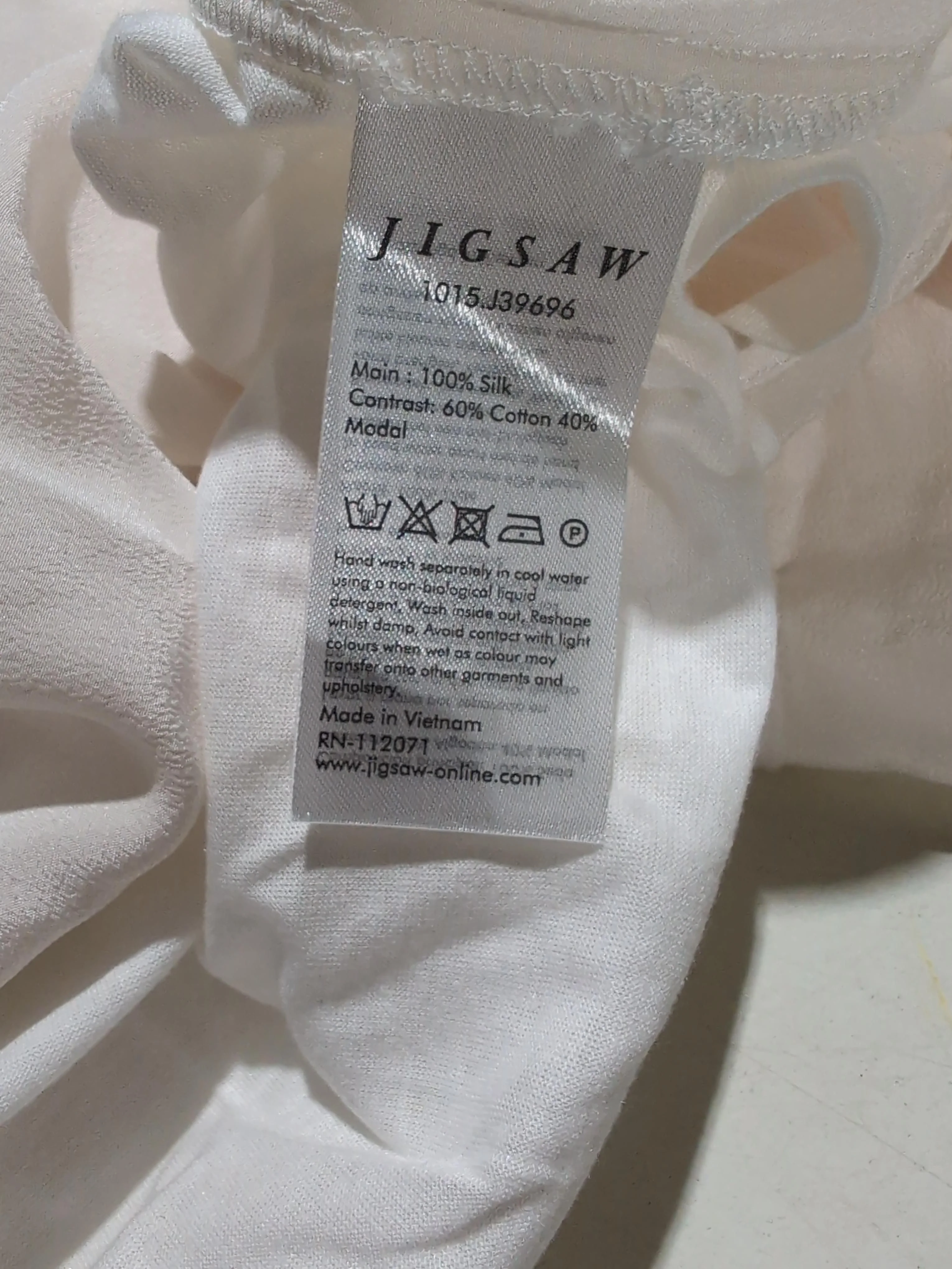 Jigsaw Women's Blouse S Cream Silk New with tags - Image 6