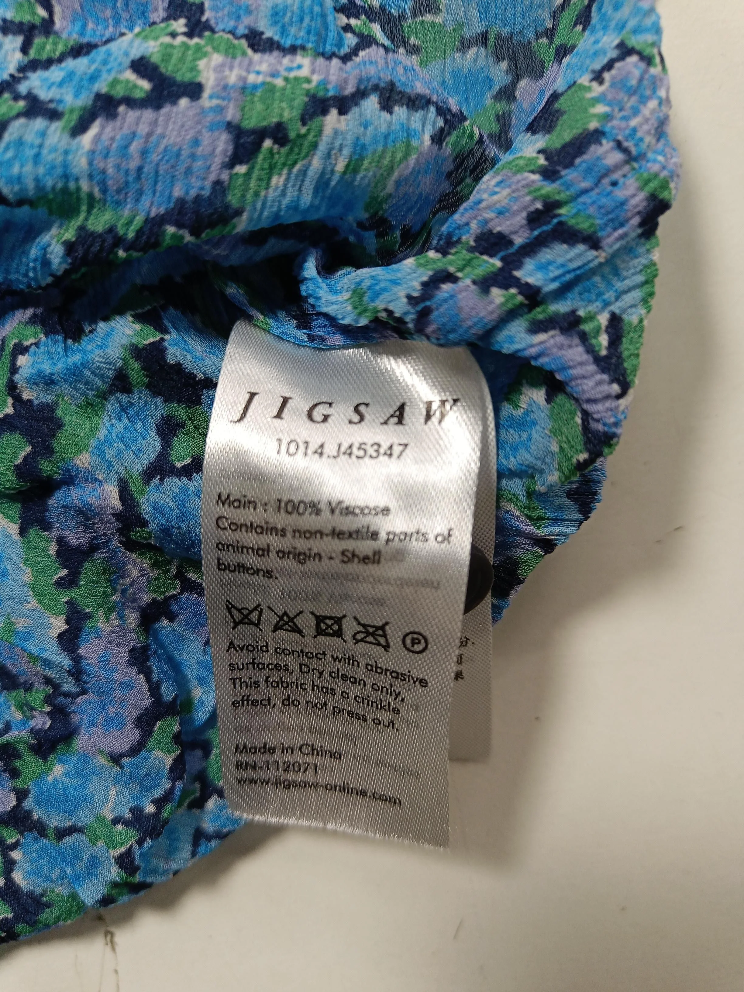Jigsaw Women's Top L Blue Floral 100% Viscose Short Sleeve V-Neck Basic - Image 6