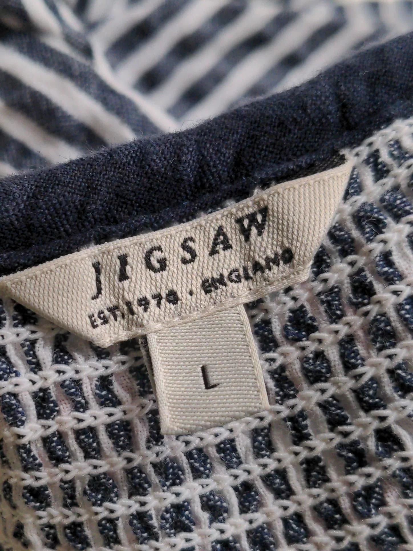 Jigsaw Women's Top L Blue Striped Cotton with Nylon Short Sleeve V-Neck Basic - Image 5