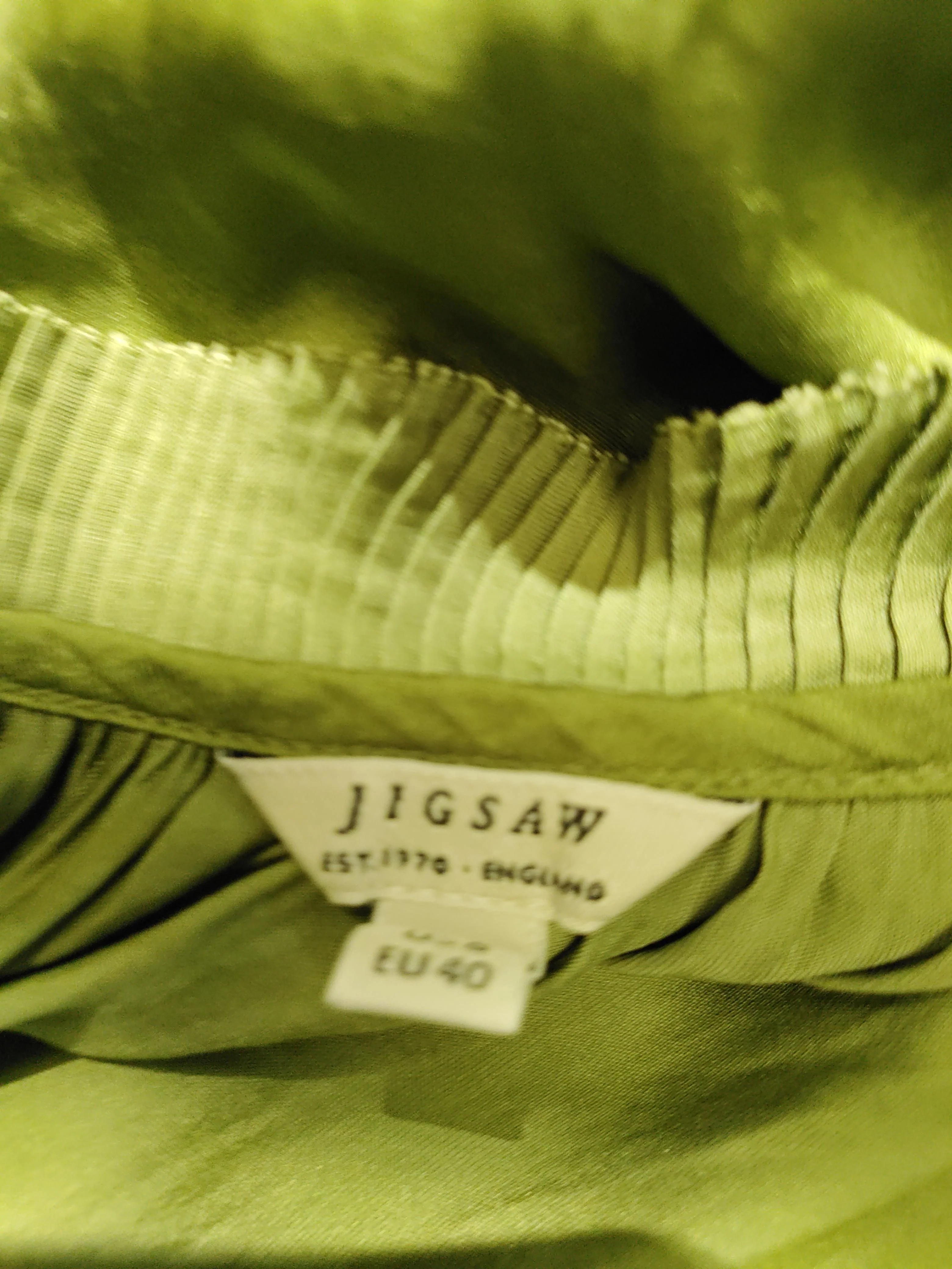 Jigsaw Women's Top UK 12 Green 100% Polyester Short Sleeve V-Neck Basic - Image 5