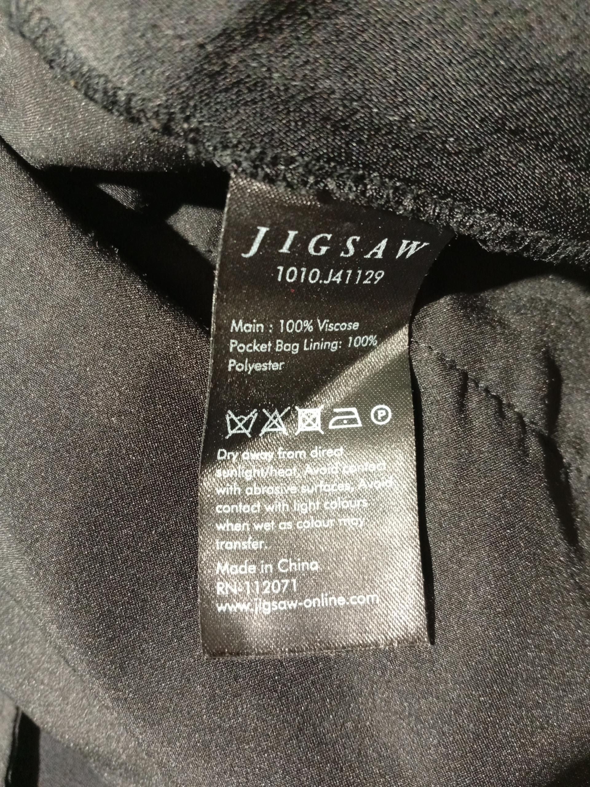 Jigsaw Women's Trousers UK 14 Black Viscose with Polyester Tapered Cropped - Image 6