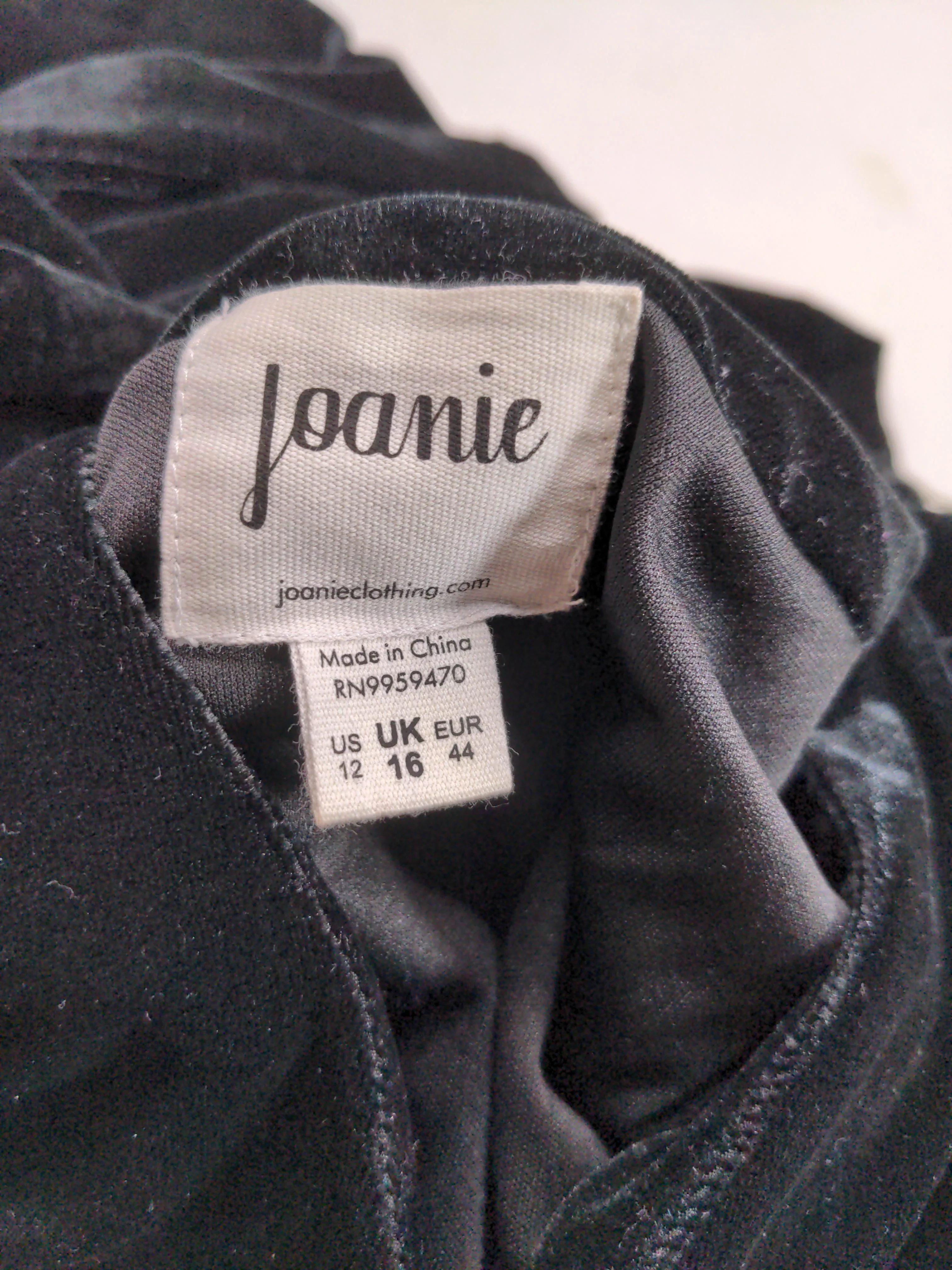 Joanie Wrap Midi Dress UK16 in Black - Image 5