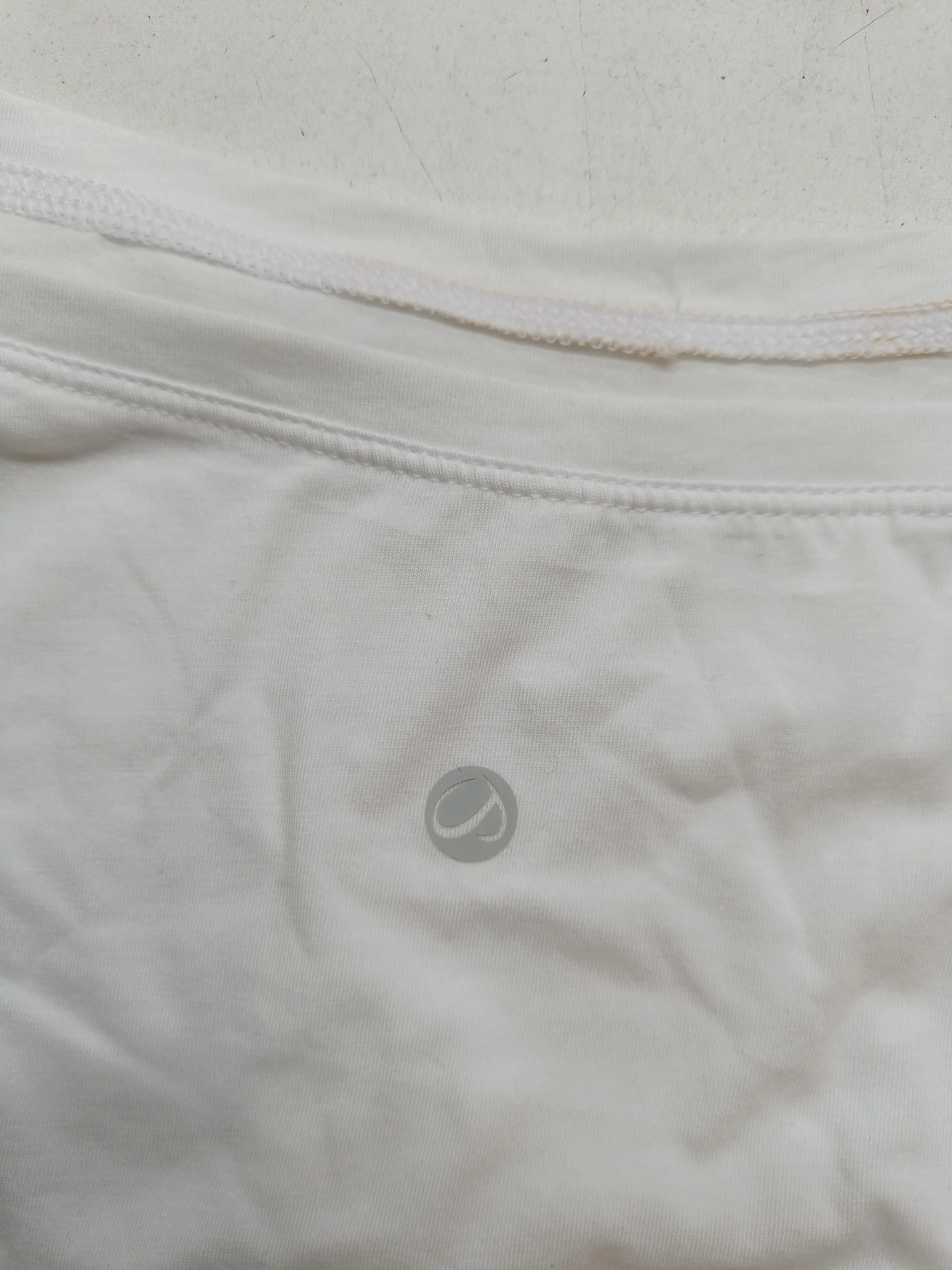 Jockey Women's T-Shirt L White Cotton with Elastane Basic - Image 5