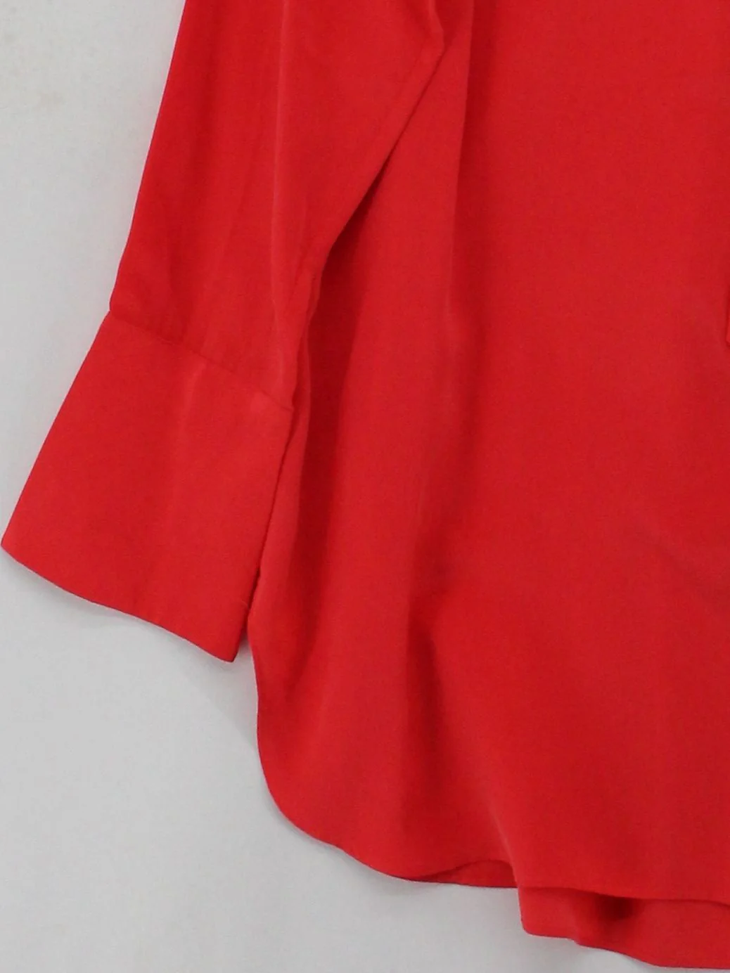 John Lewis Women's Blouse UK 8 Red 100% Silk Long Sleeve Round Neck Basic - Image 4